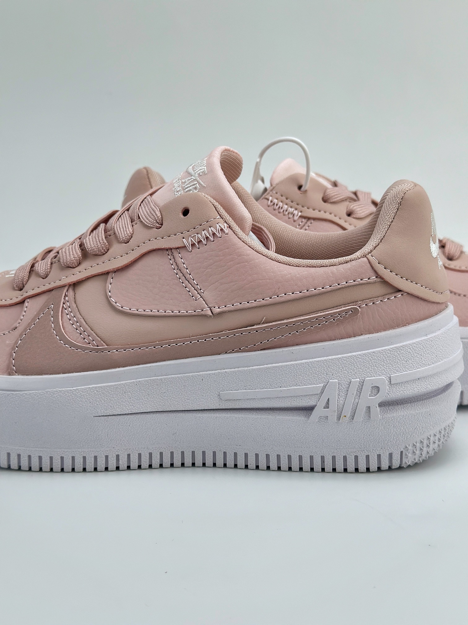 Nike Air Force 1 Low 07 PLT.AF.ORM 藕粉白 DJ9946-602