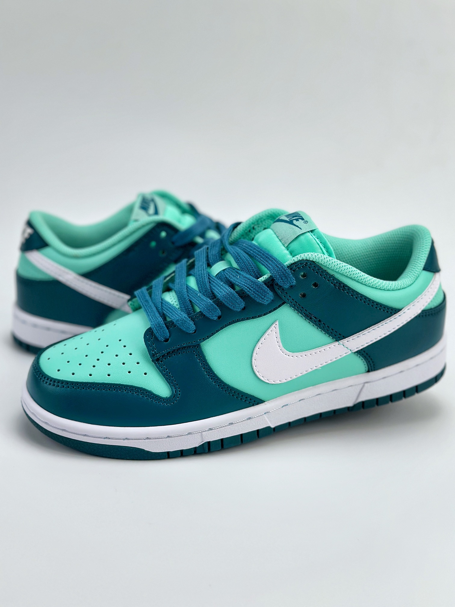 NIKE SB Dunk Low ”Geode Teal” 绿 DD1503-301