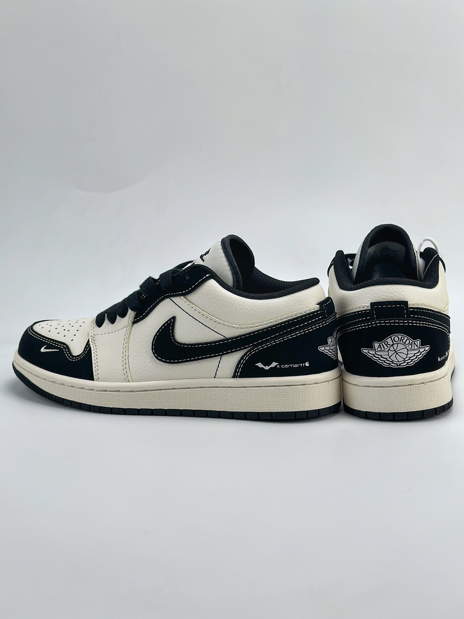 Air Jordan 1 Retro Low x Carhrtt 漫威联名 蝙蝠侠白黑 SJ9950-011