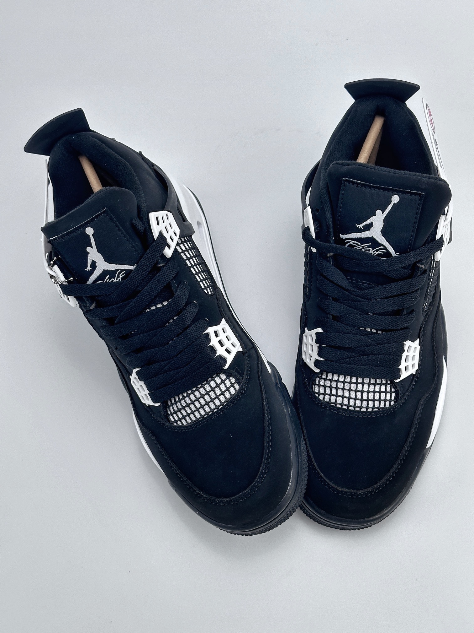 Air Jordan 4 Retro 黑白 DH6927-110