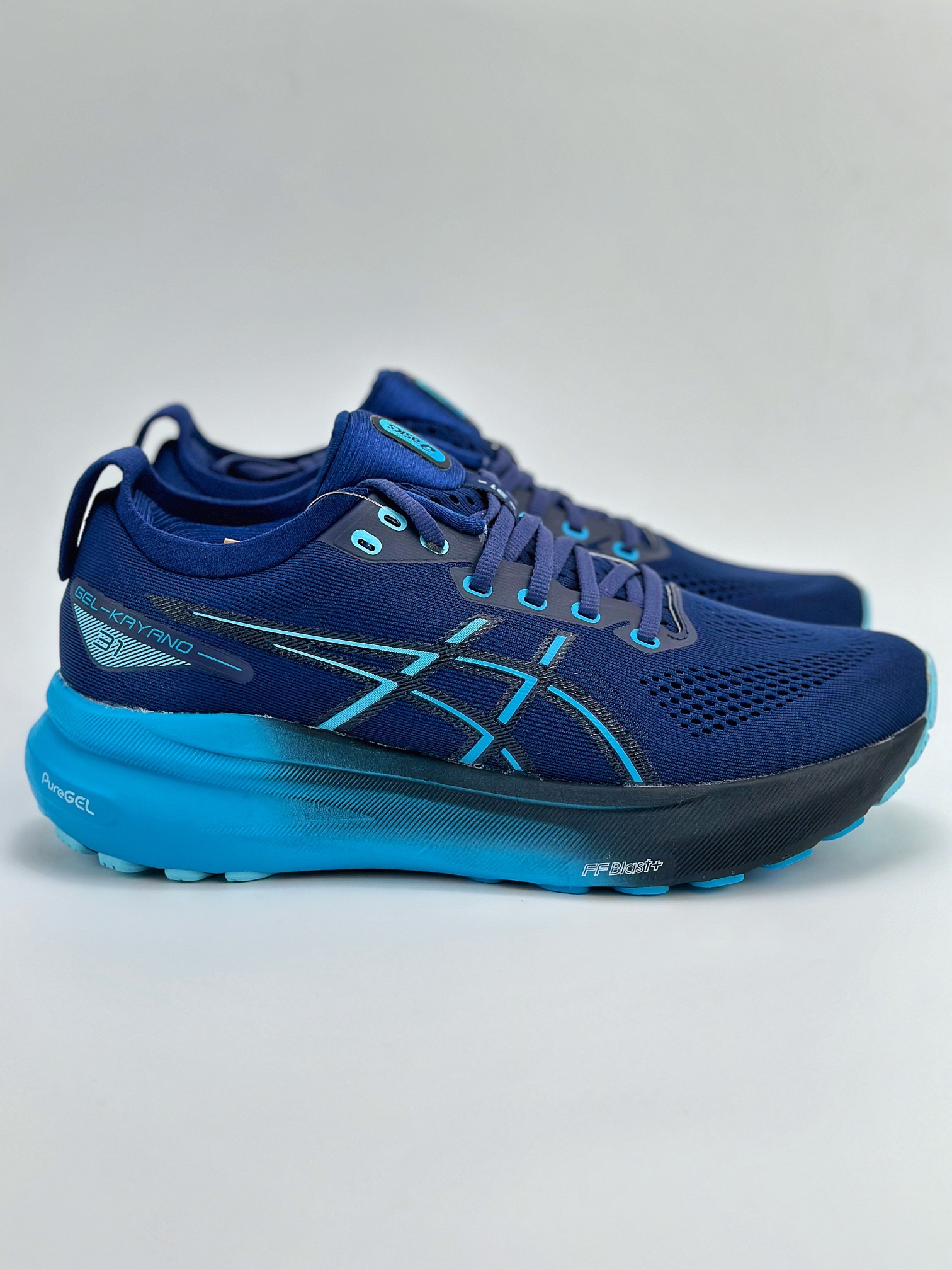 Asics Gel-Kayano 31代 运动休闲透气专业跑鞋 1011B867-401