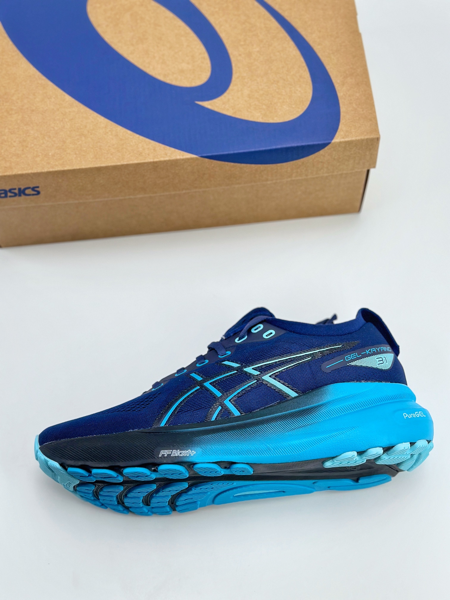 Asics Gel-Kayano 31代 运动休闲透气专业跑鞋 1011B867-401