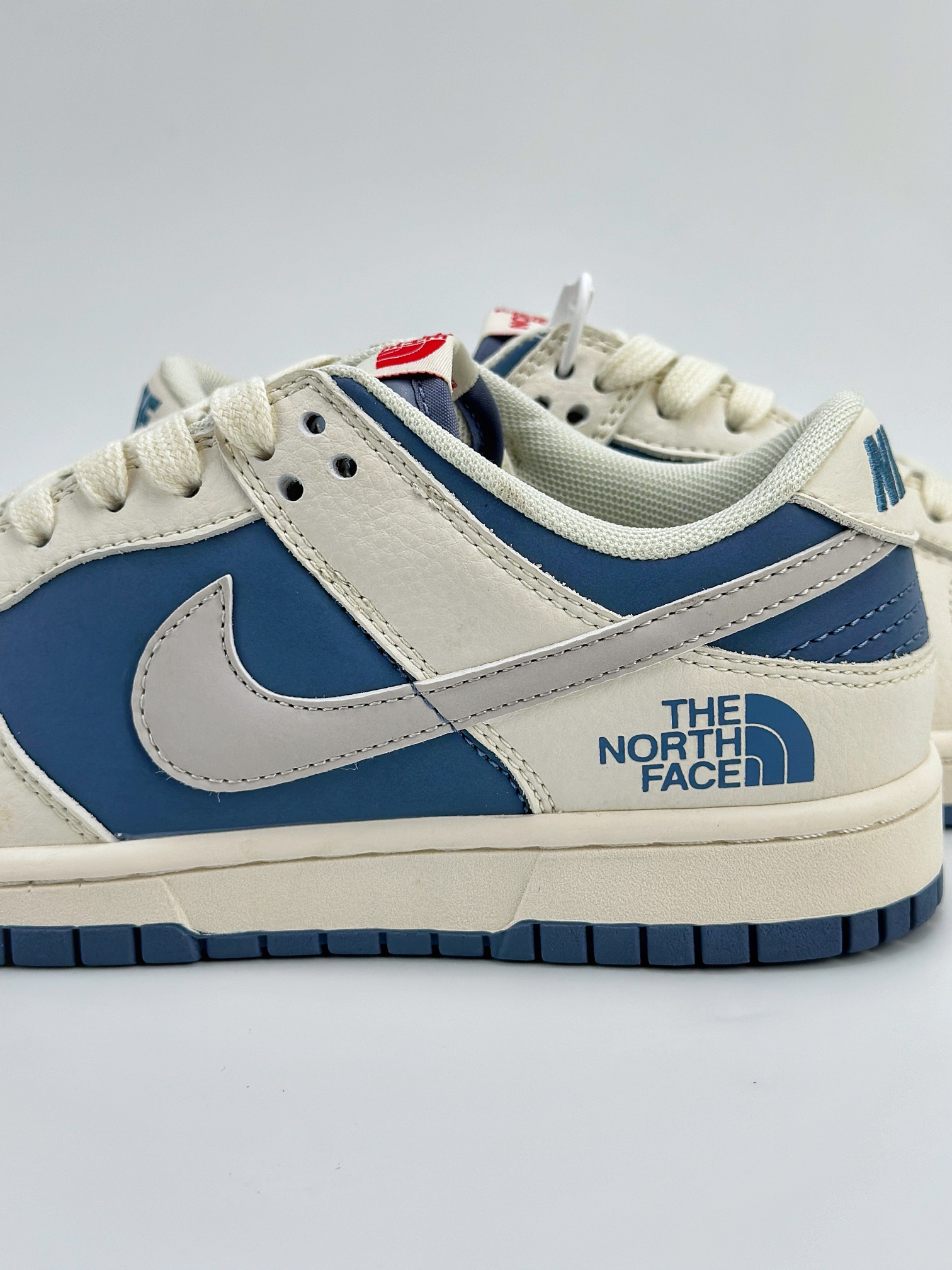 Nike SB Dunk Low x The North Face 米白蓝 XX9393-004