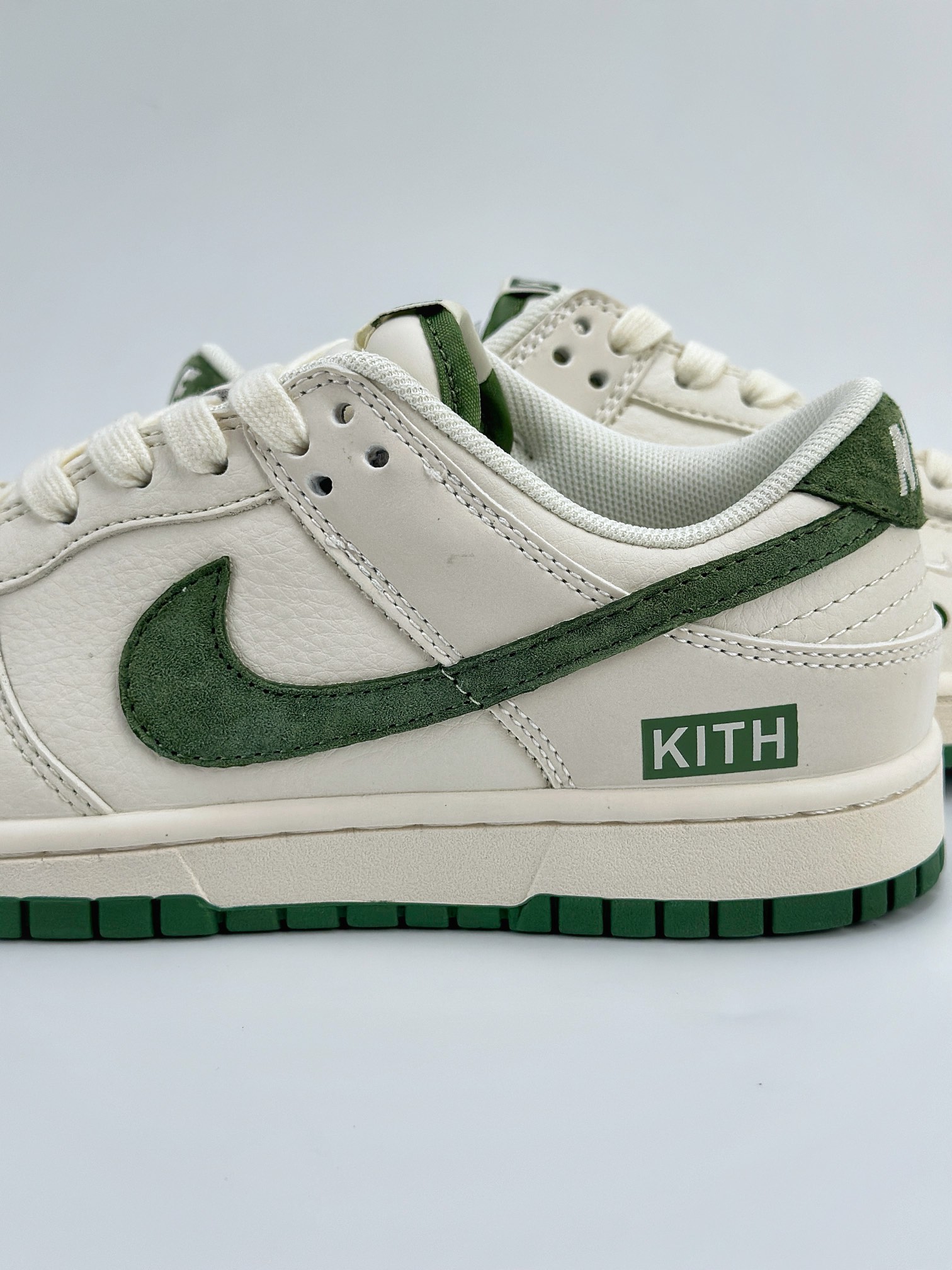 Nike SB Dunk Low x KITH 白绿双小钩 DQ1098-386