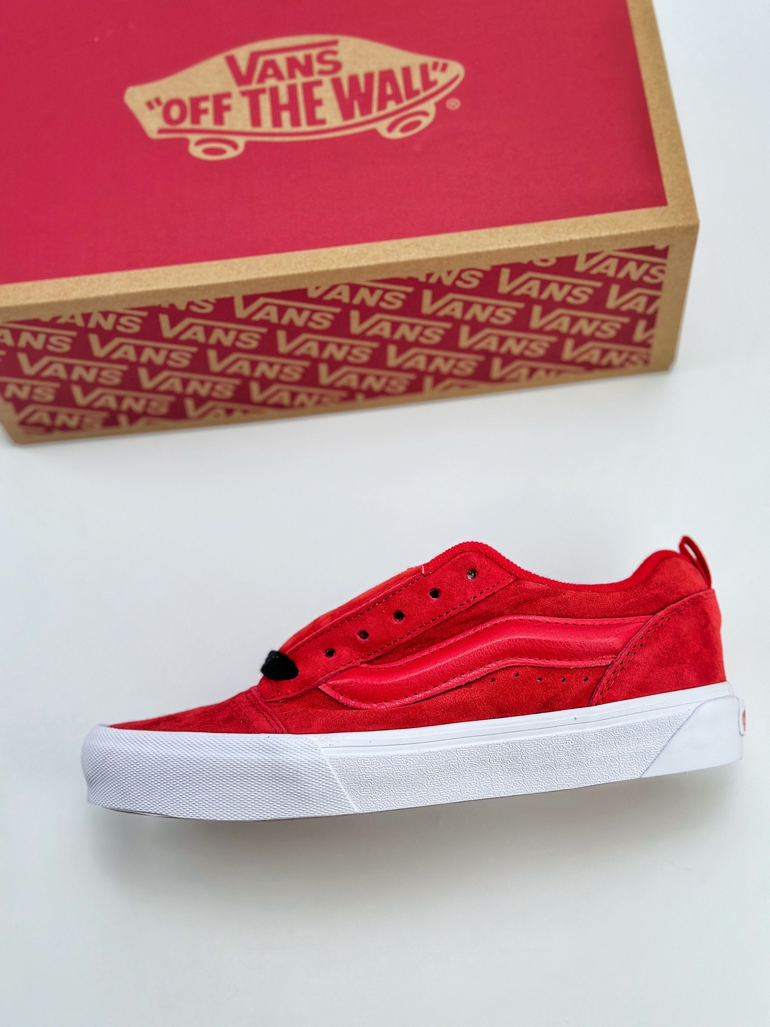 Vans Classics Knu Skool 经典面包鞋