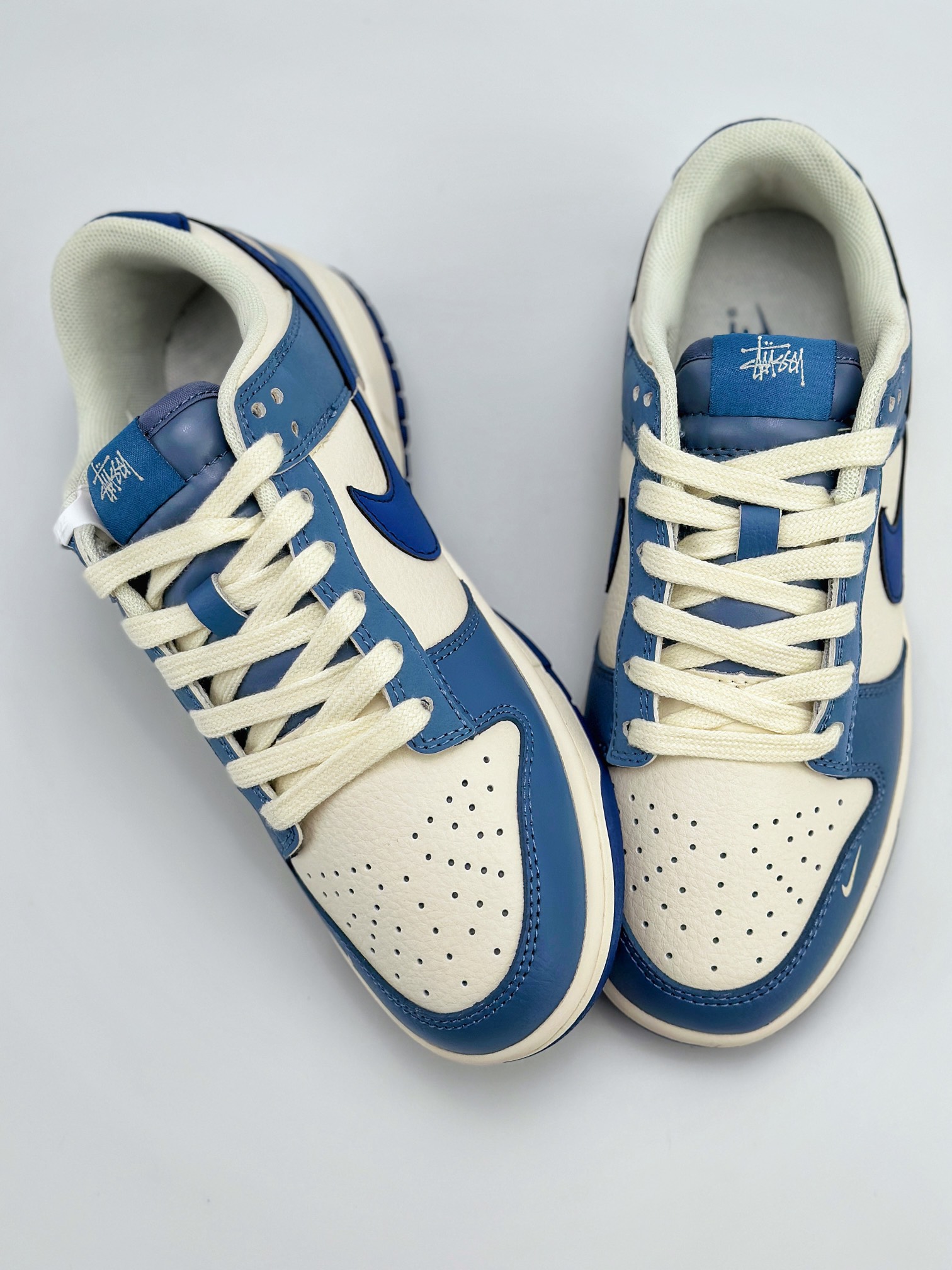 Nike SB Dunk Low x Stussy 白蓝 XX9292-003