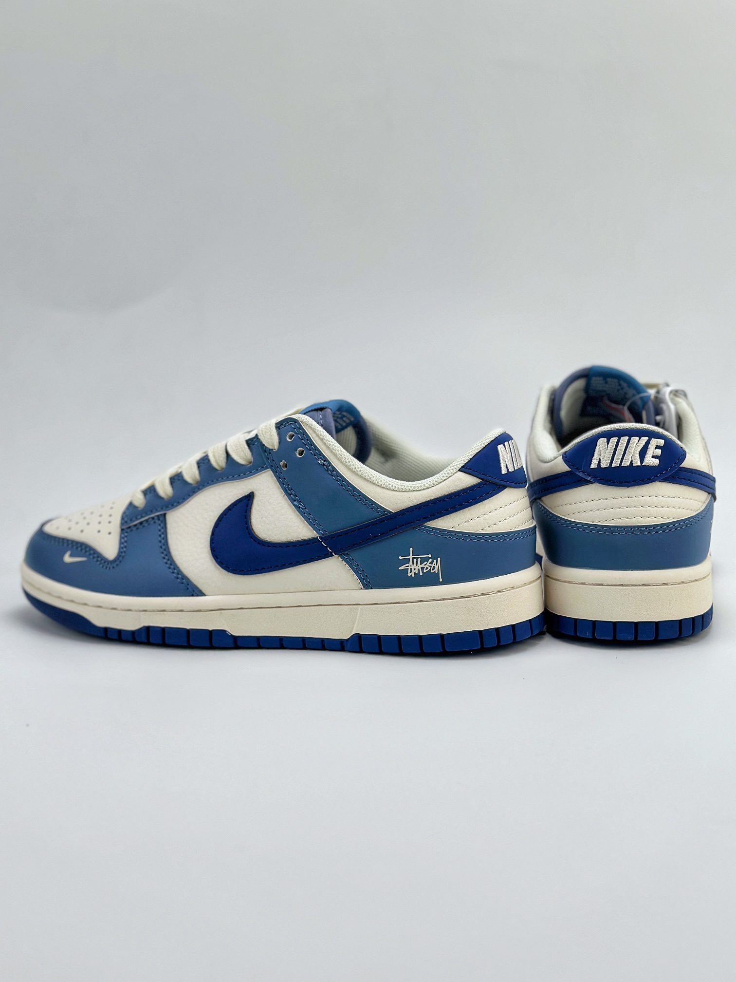 Nike SB Dunk Low x Stussy 白蓝 XX9292-003