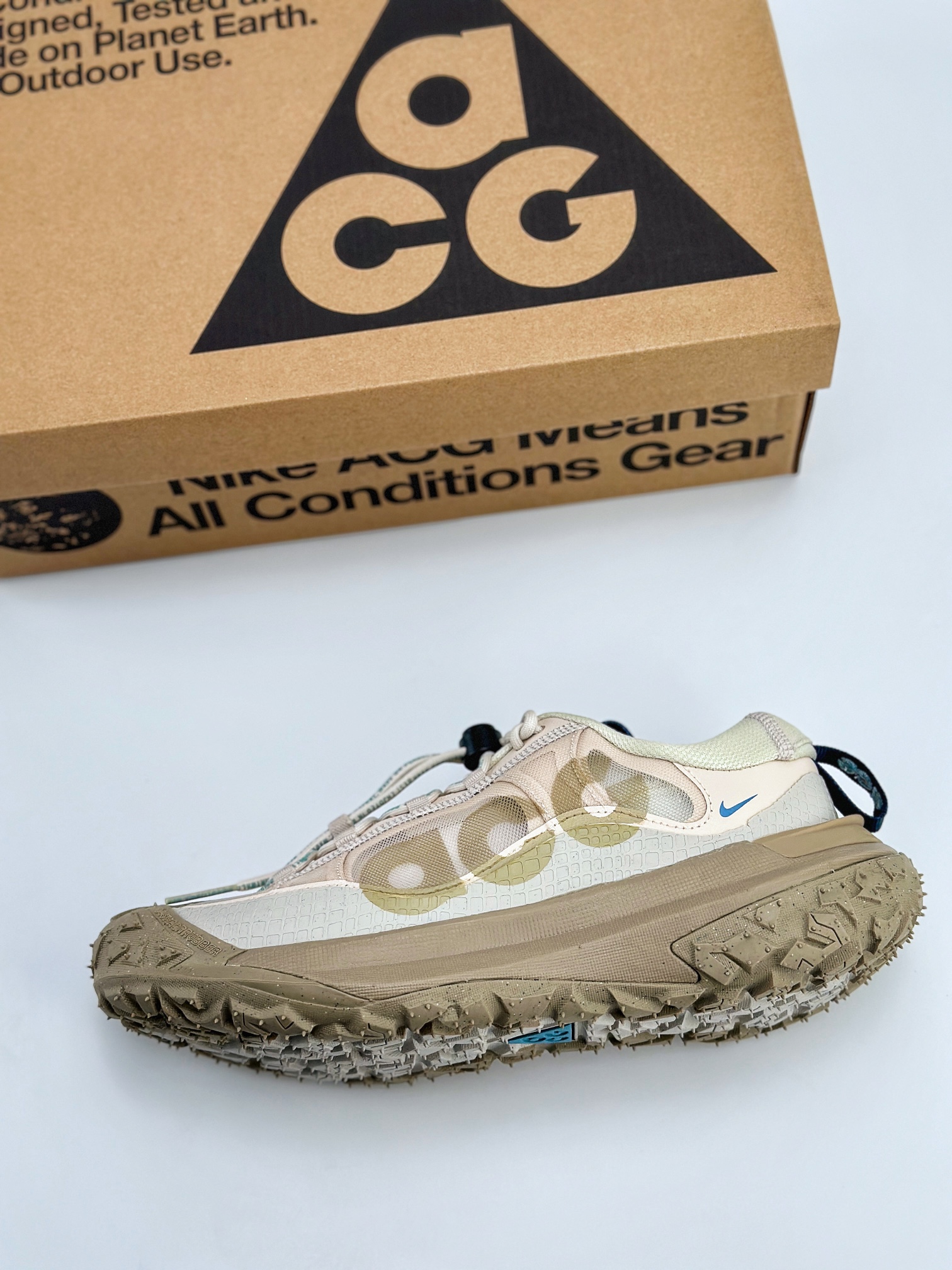 NK ACG MOUNTAIN FLY 2 LOW 外户登山列系越跑低帮休闲动运徒步鞋 DV7903-101