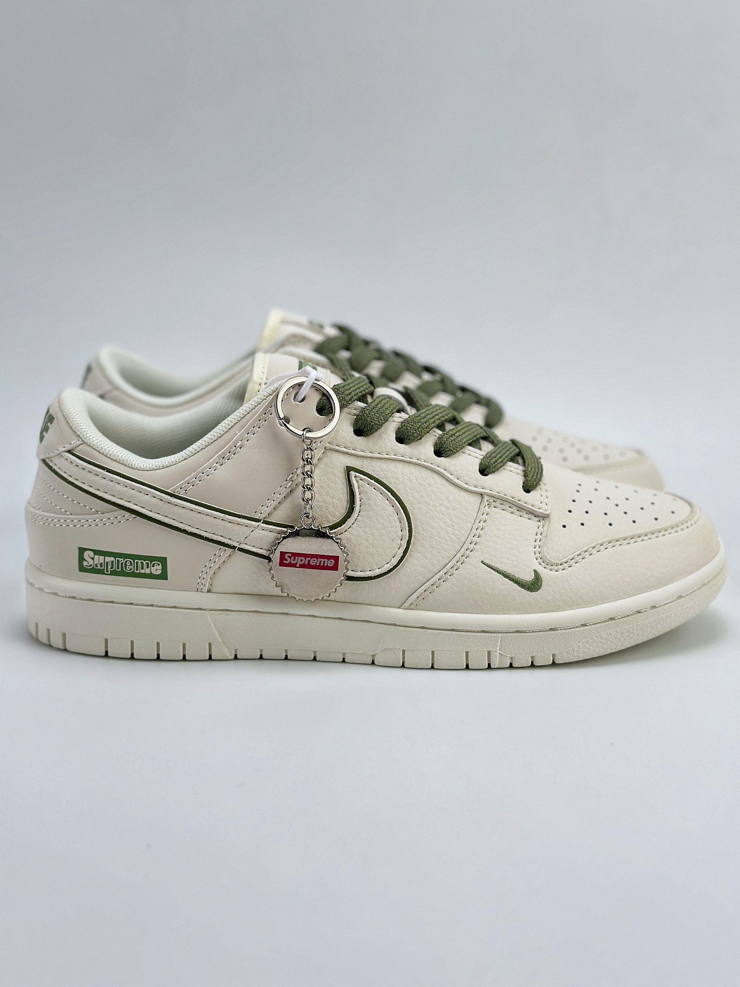 Nike SB Dunk Low x Supreme 白绿小钩满天星 DQ1098-391