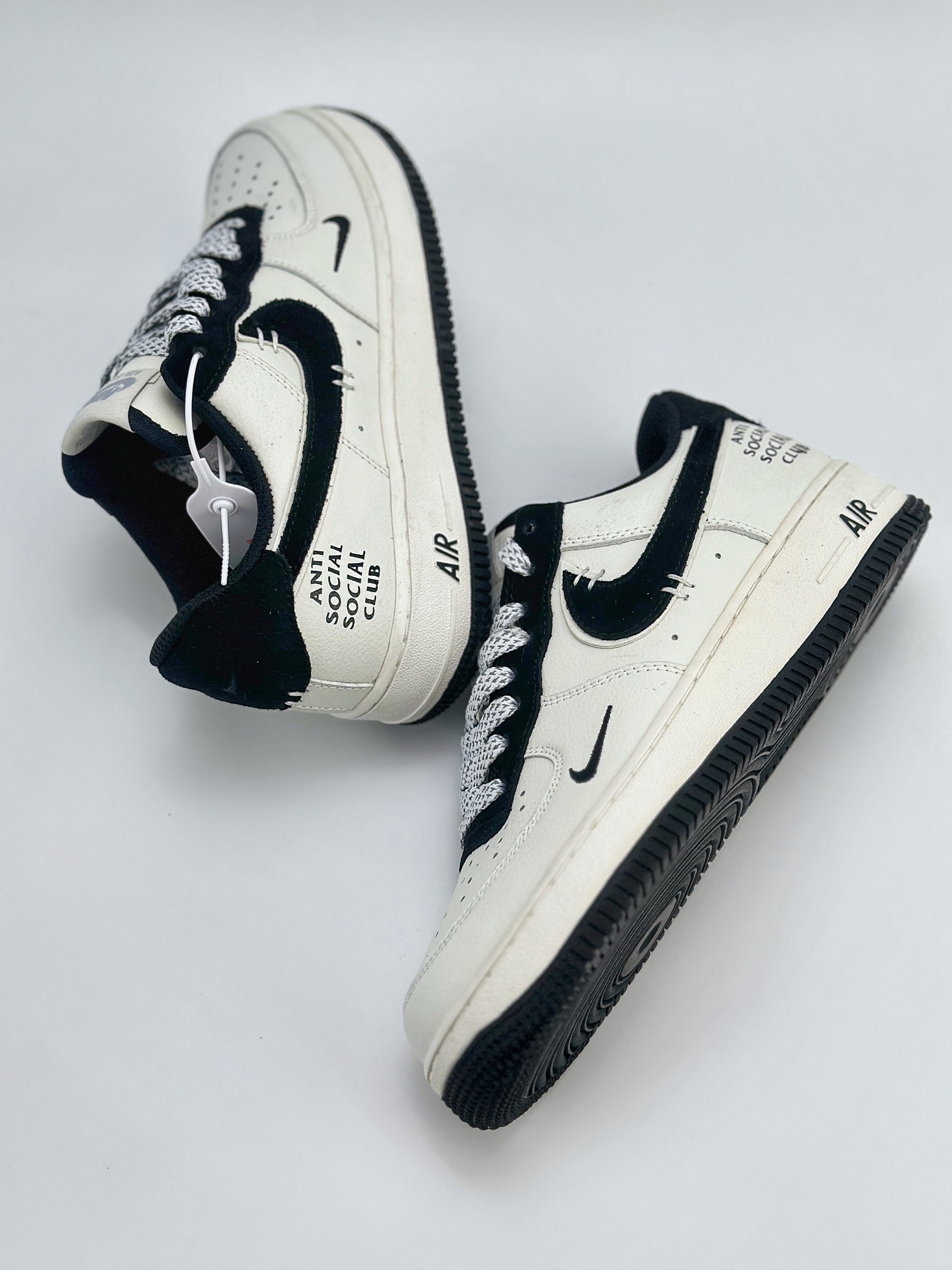 Nike Air Force 1 Low 07 白黑翻毛钩满天星 987622