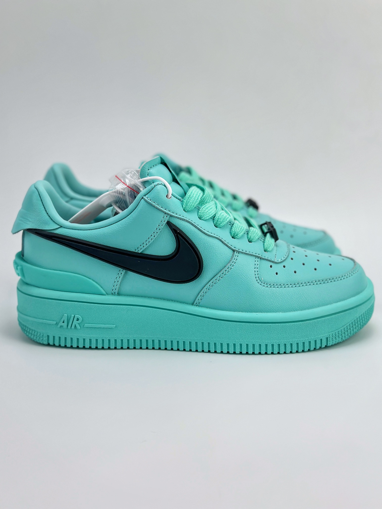 Nike Air Force 1 Low 07 x AMBUSH 蒂芙尼蓝黑大钩 DV3464-500