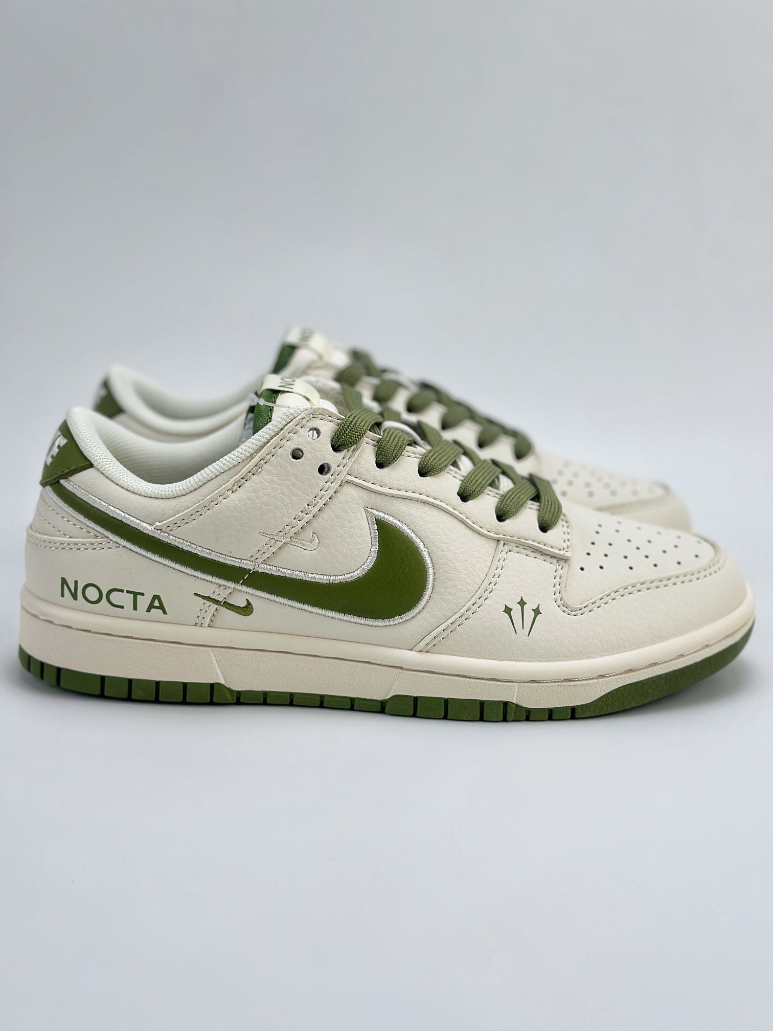 Nike SB Dunk Low x NOCTA 白绿双小钩 DQ1098-388