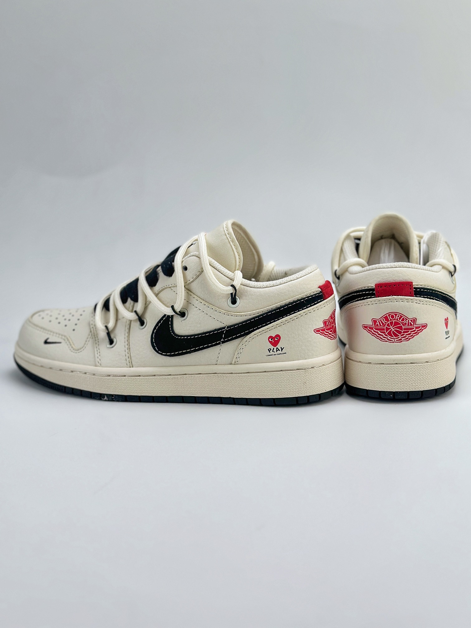 Air Jordan 1 Retro Low x Comme des Garcons 川久米白黑绑带 SJ9950-014