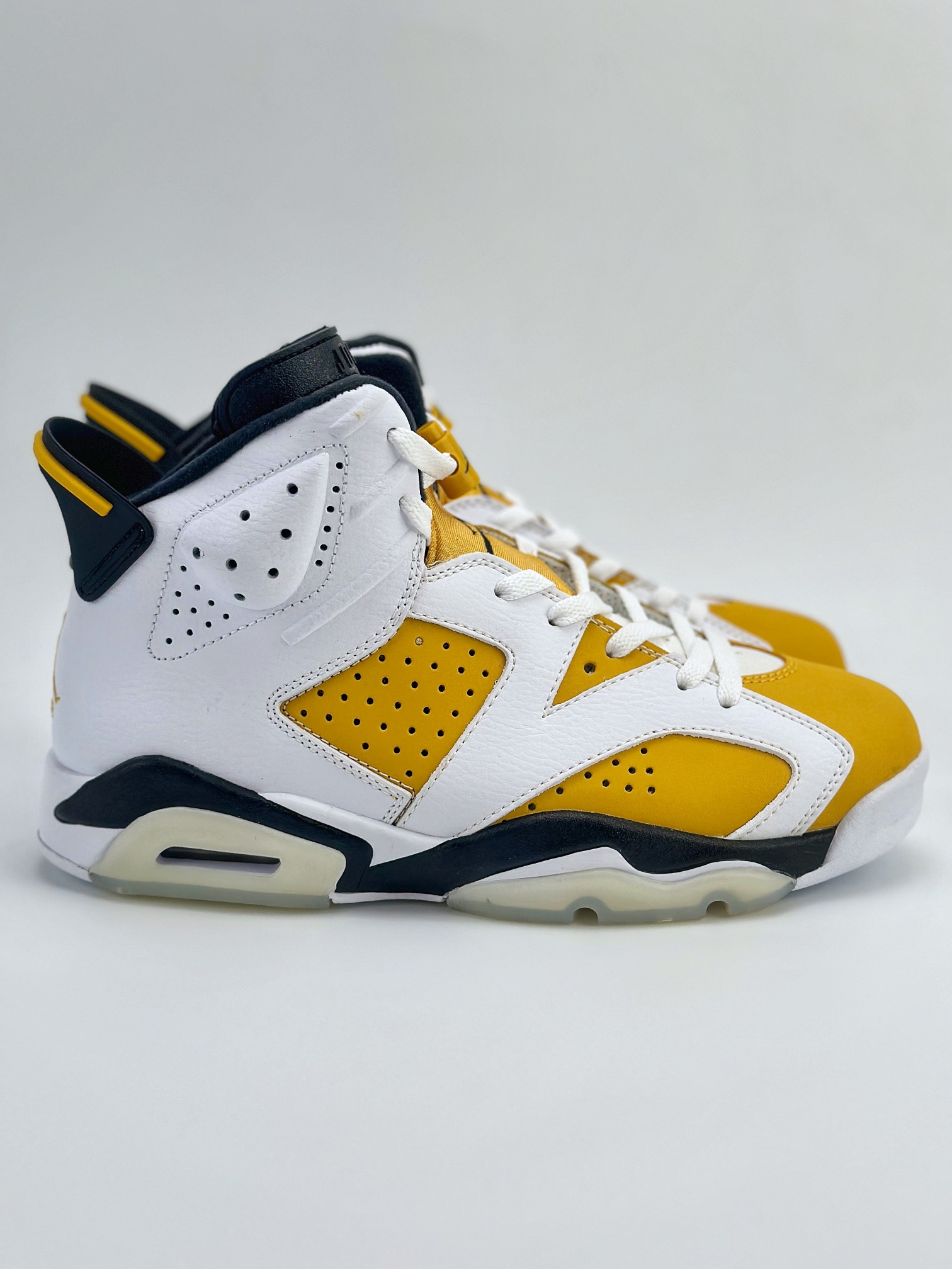 Air Jordan 6 Retro ”Yellow Ochre” 白黄 潮流复古篮球鞋 CT8529-170