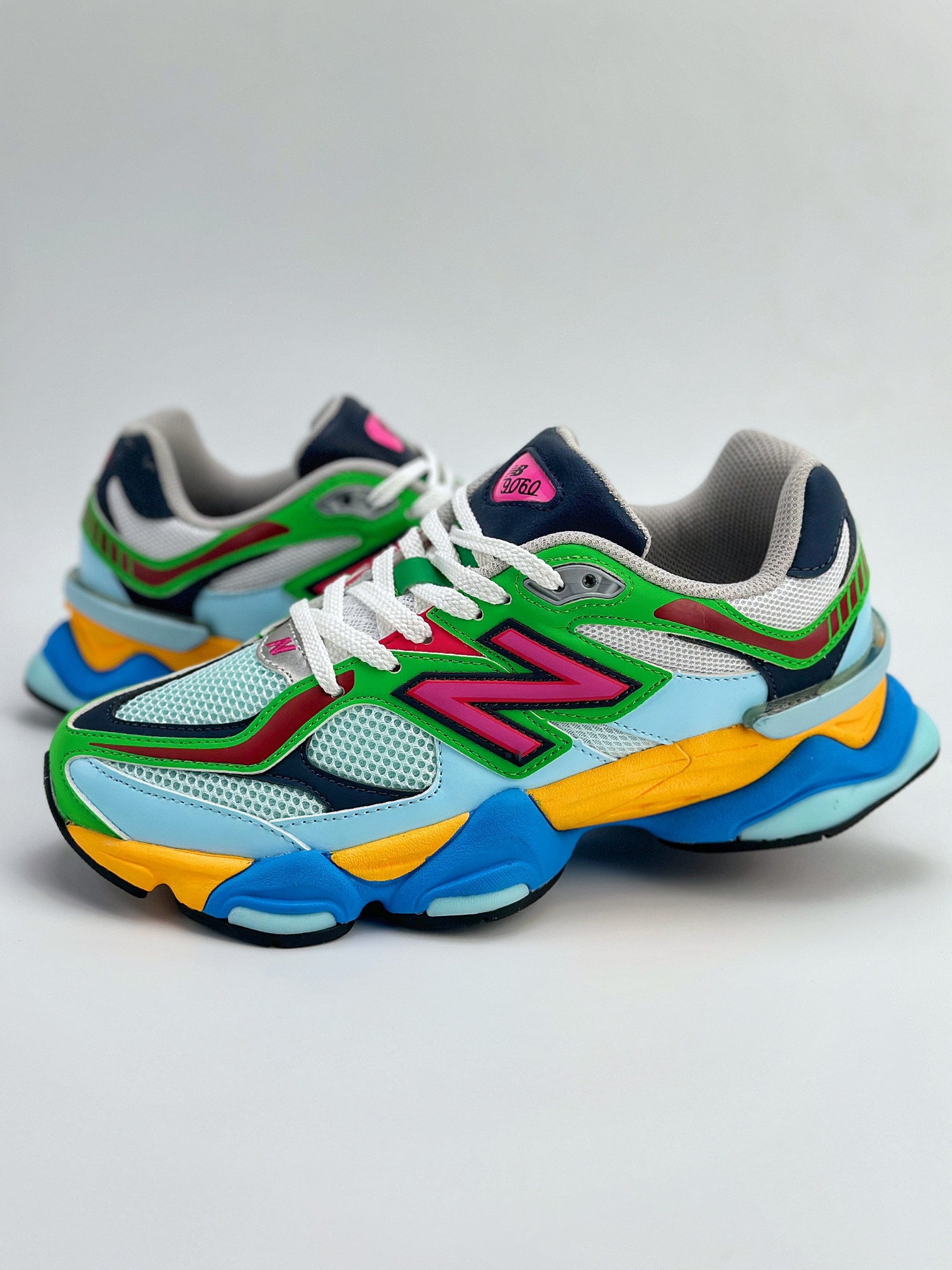 Joe Freshgoods x New Balance 版本 NB9060 联名款 复古休闲运动慢跑鞋 U9060NBN