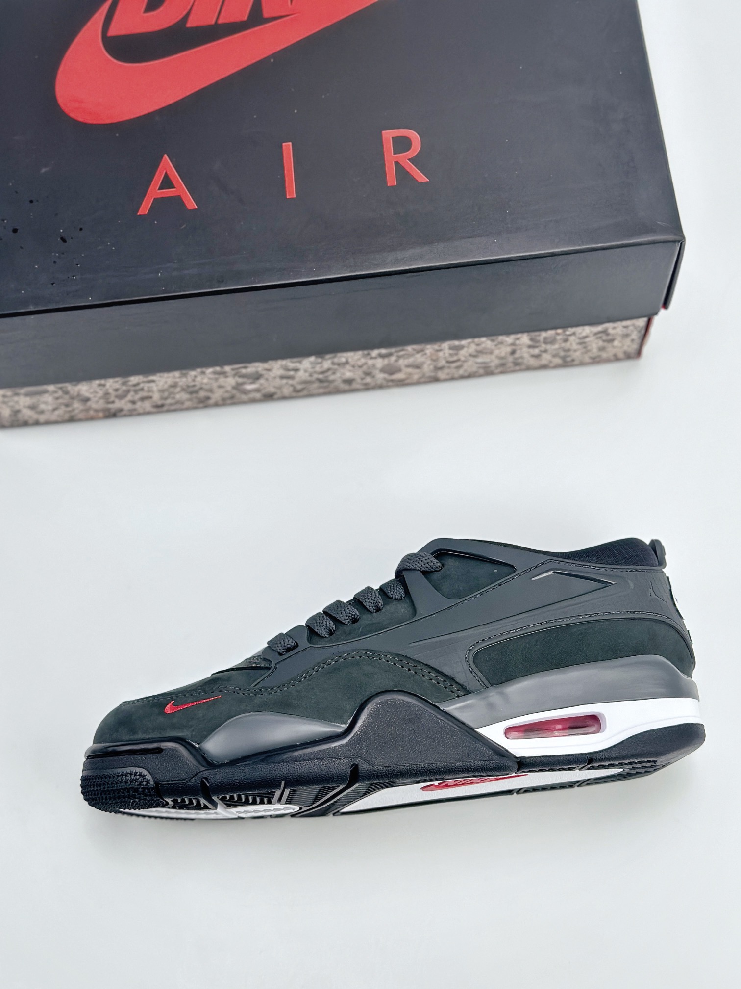 Nike Air Jordan 4 Retro RM x Nigel Sylvester 乔丹四代 ”Anthracite” HF4334-004