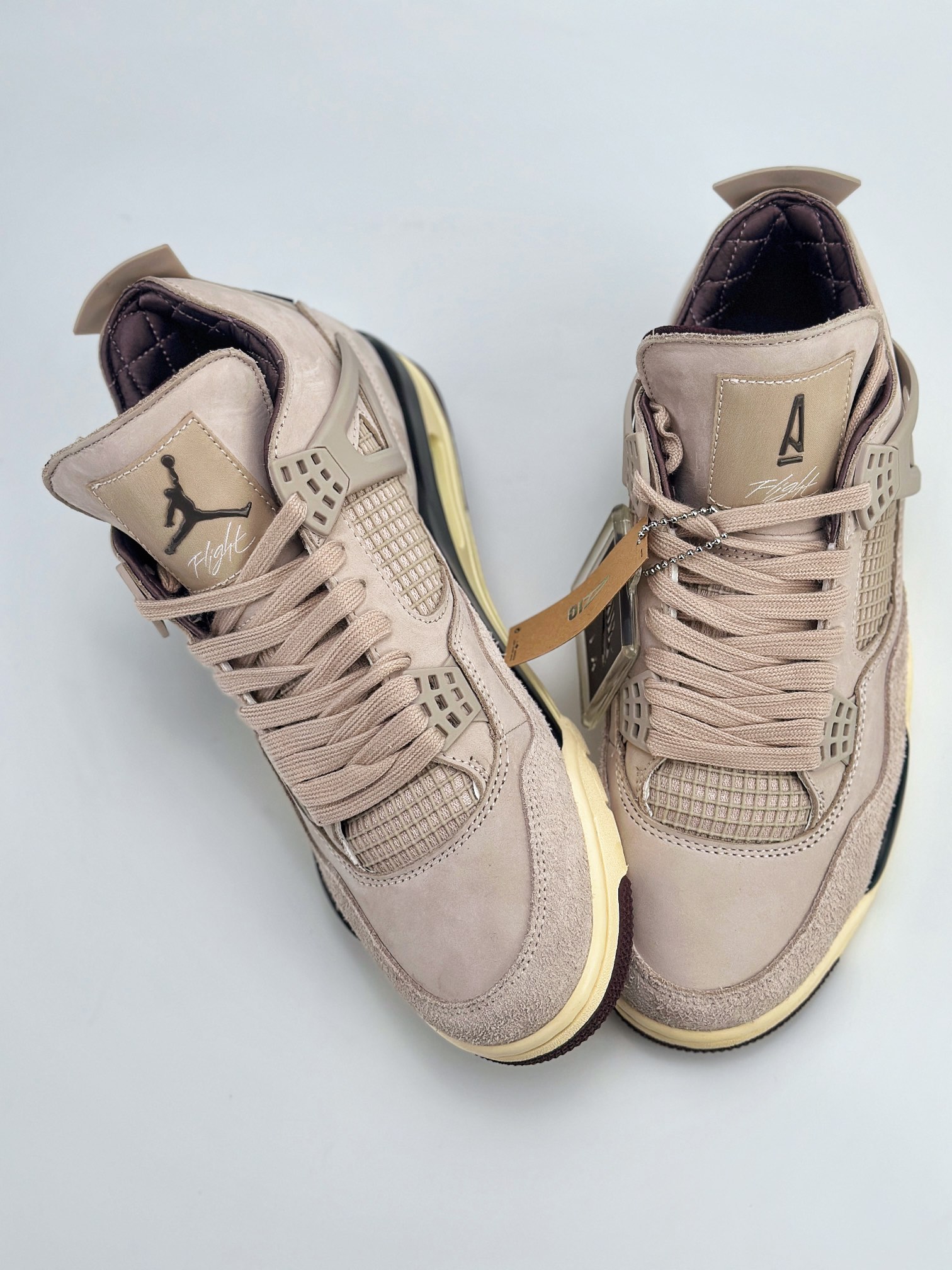 Air Jordan 4 Retro x Ma Maniere ”Fossil Stone” 淡粉 潮流复古篮球鞋 FZ4810-200