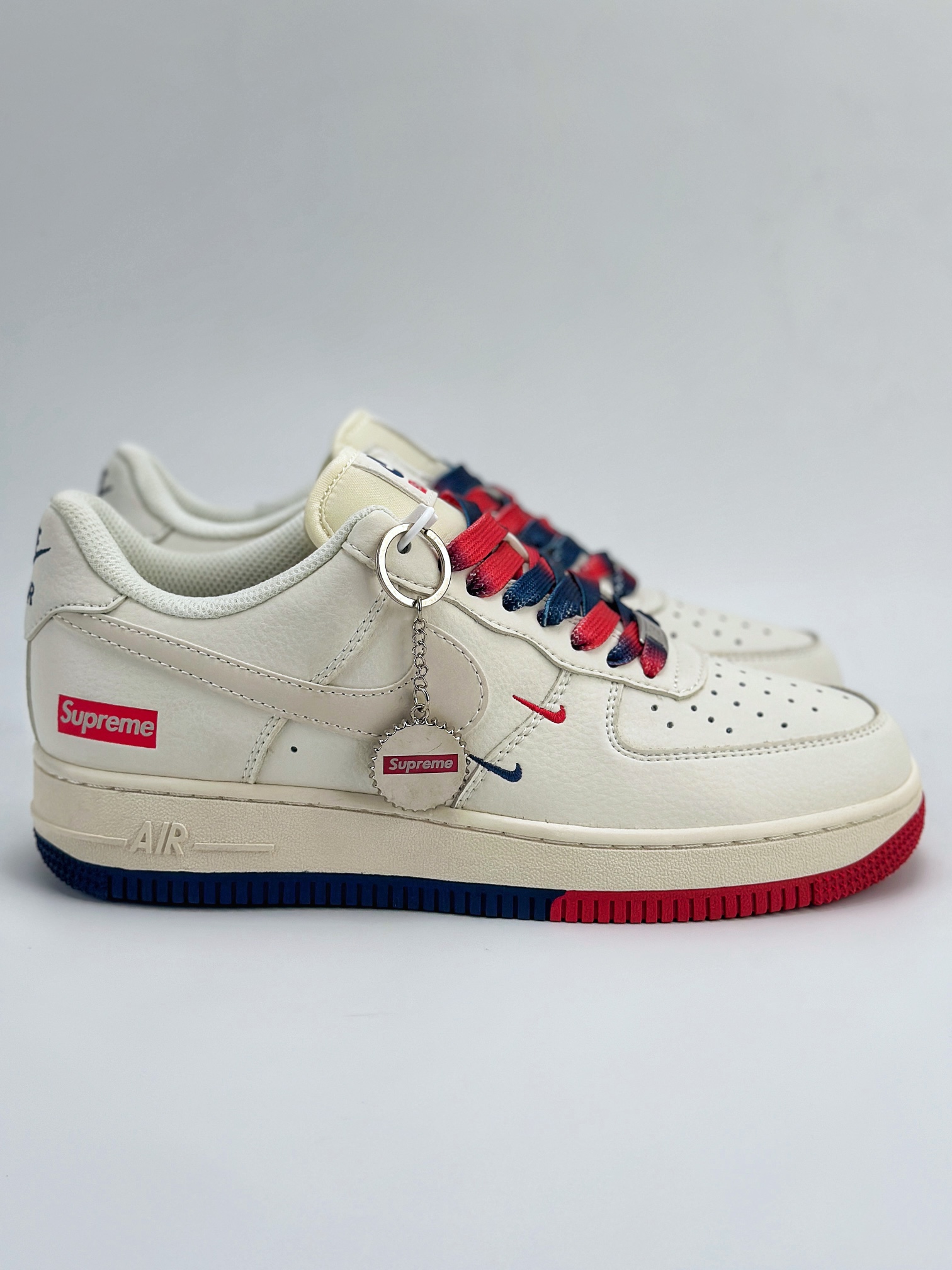 Nike Air Force 1 Low 07 x Supreme 白蓝红双小钩 XZ6188-008