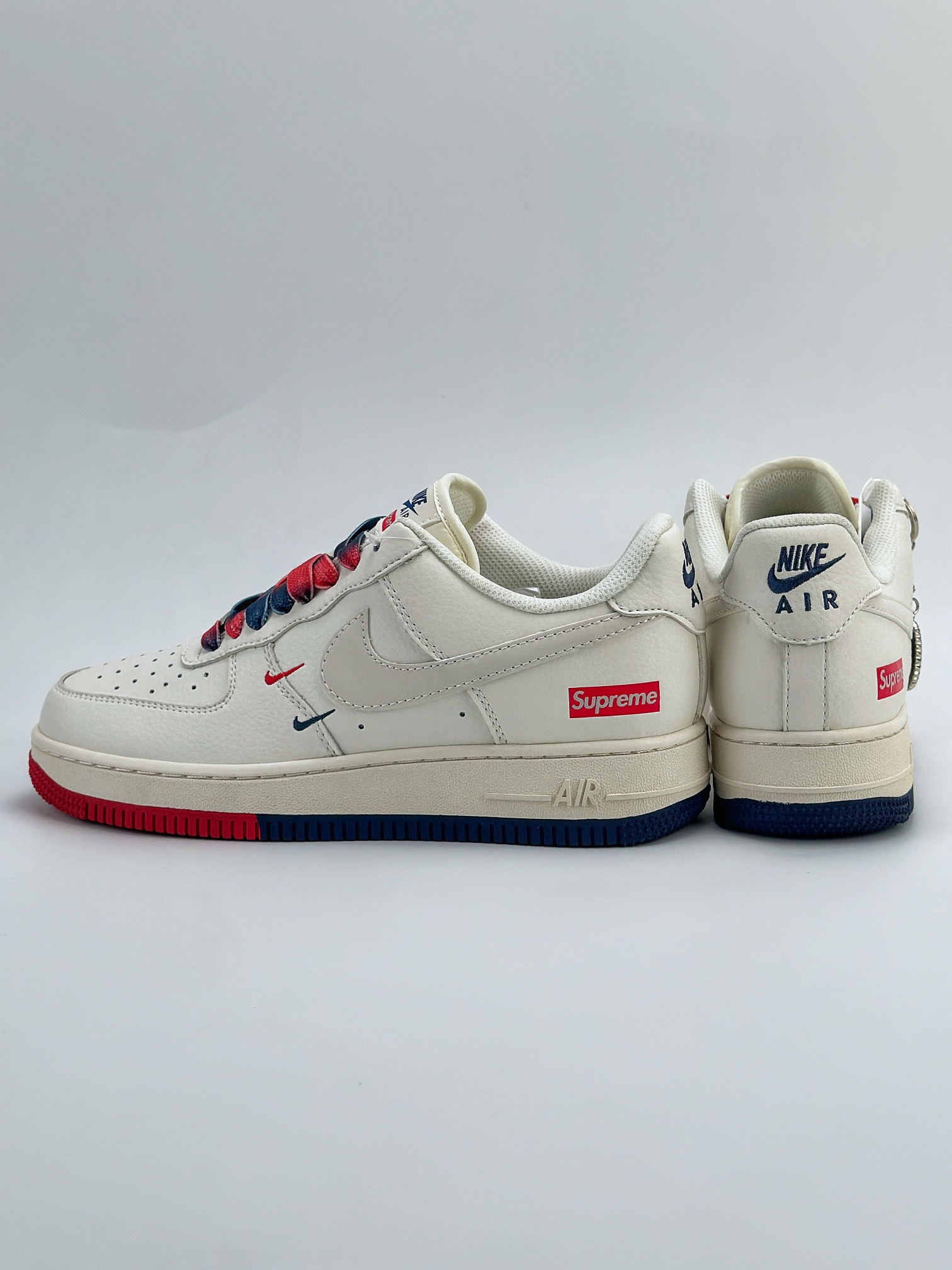 Nike Air Force 1 Low 07 x Supreme 白蓝红双小钩 XZ6188-008