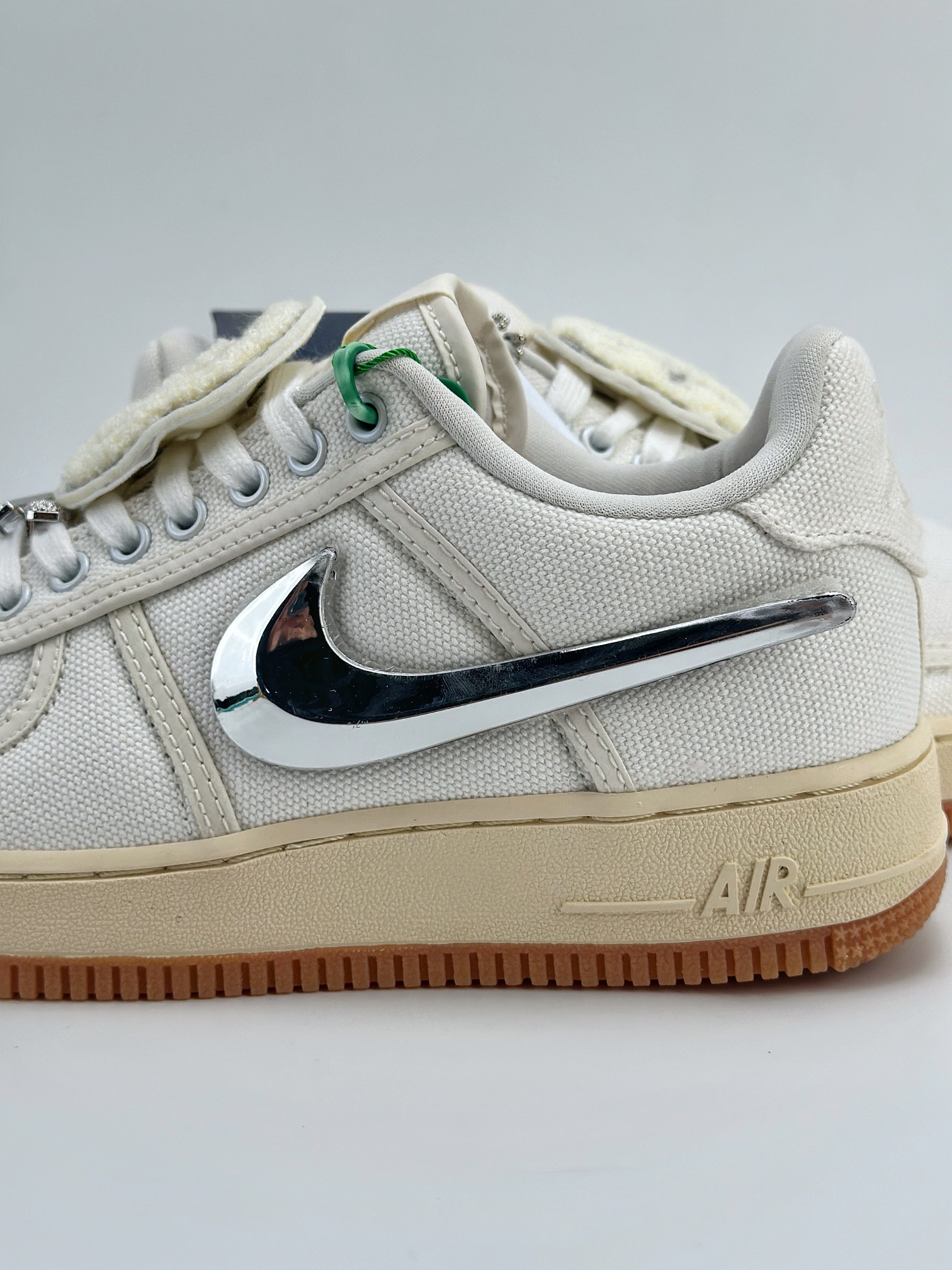 Nike Air Force 1 Low 07 x Travis Scott 换钩 米白银 AQ4211-101