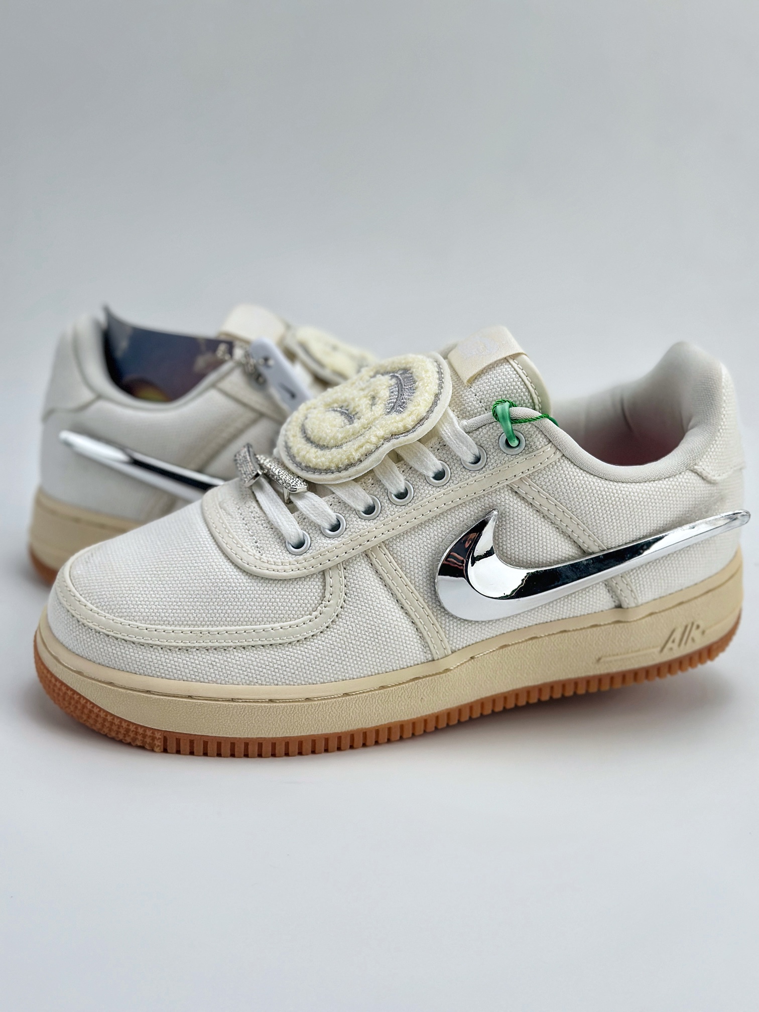 Nike Air Force 1 Low 07 x Travis Scott 换钩 米白银 AQ4211-101