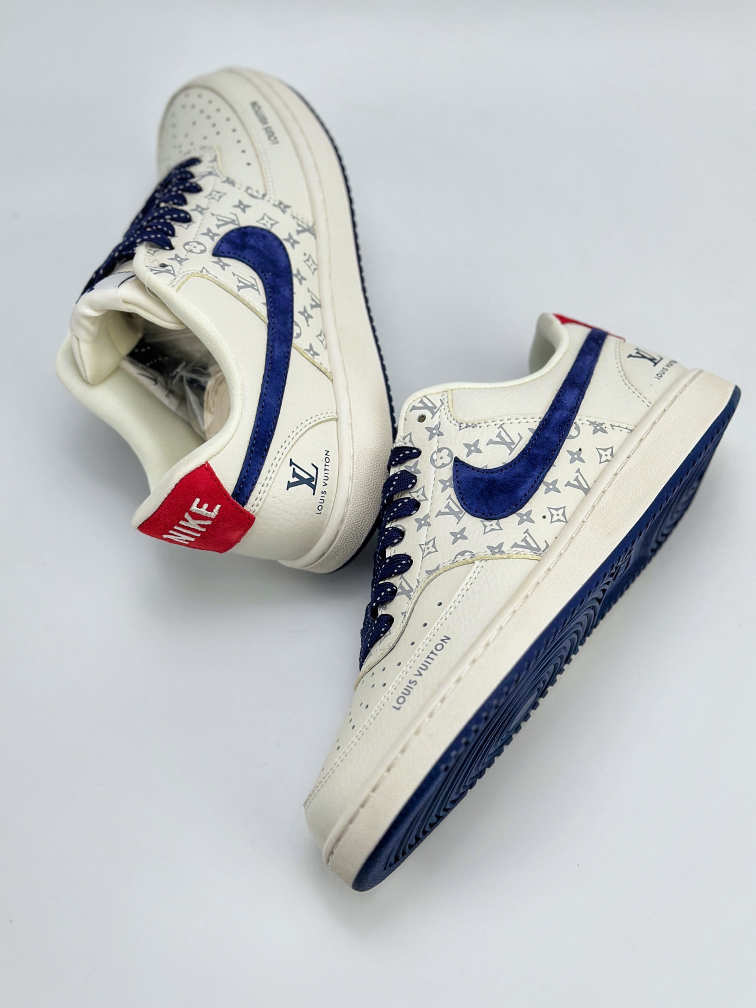 Nike Court Vision Low x Louis Vuitton 白蓝红 休闲运动板鞋 FD5188-222