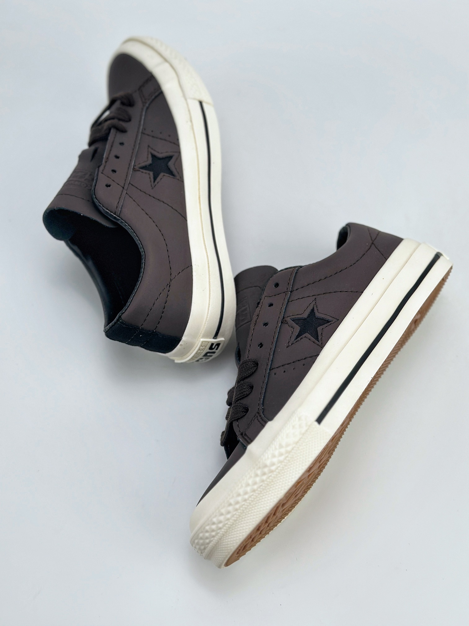 Converse One Star PRO 棕色咖色牛皮革低帮帆布鞋