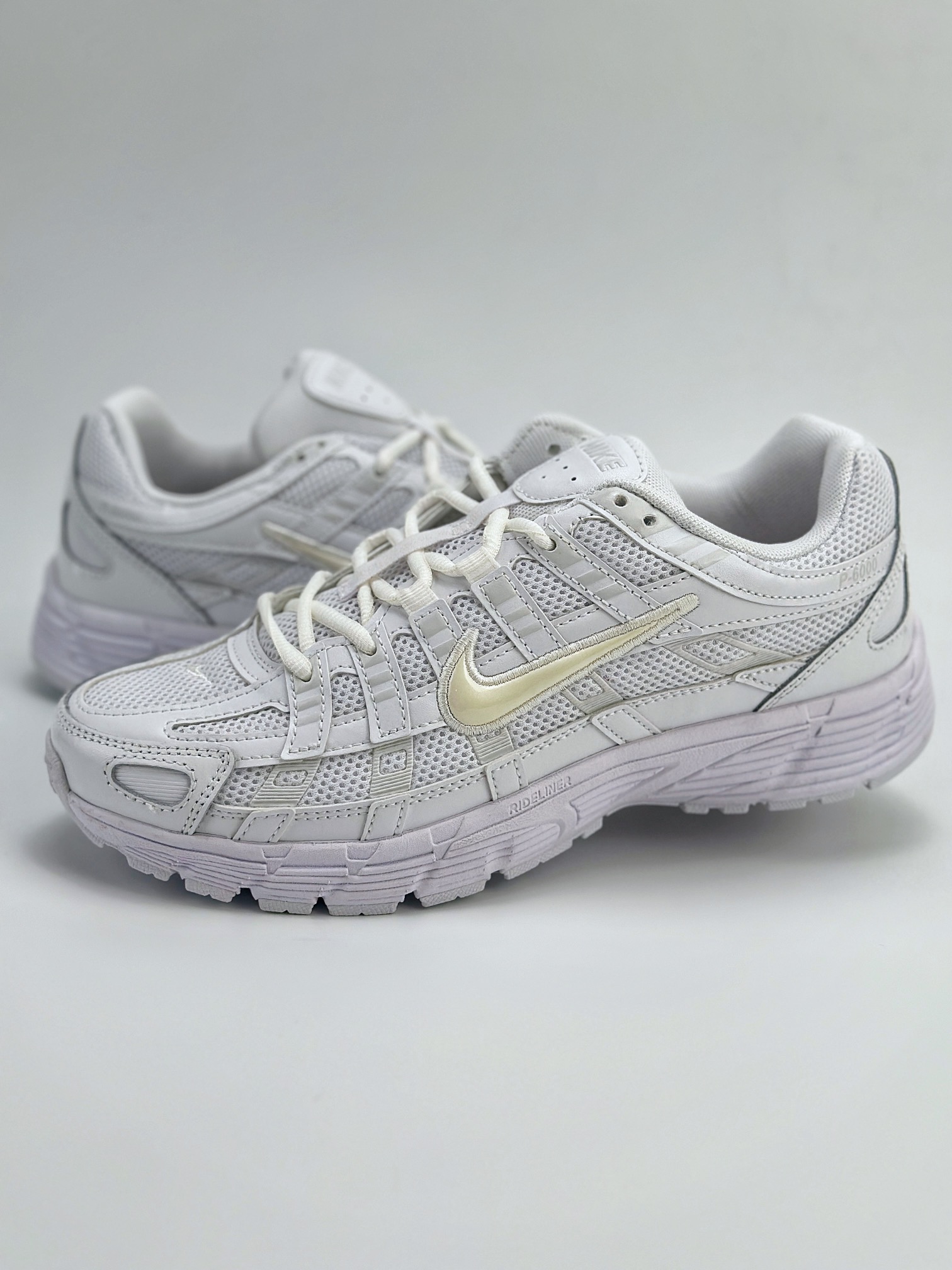 Nike P-6000 Initiator Running 耐克INS 白浅黄 复古休闲运动老爹鞋 CD6404-100