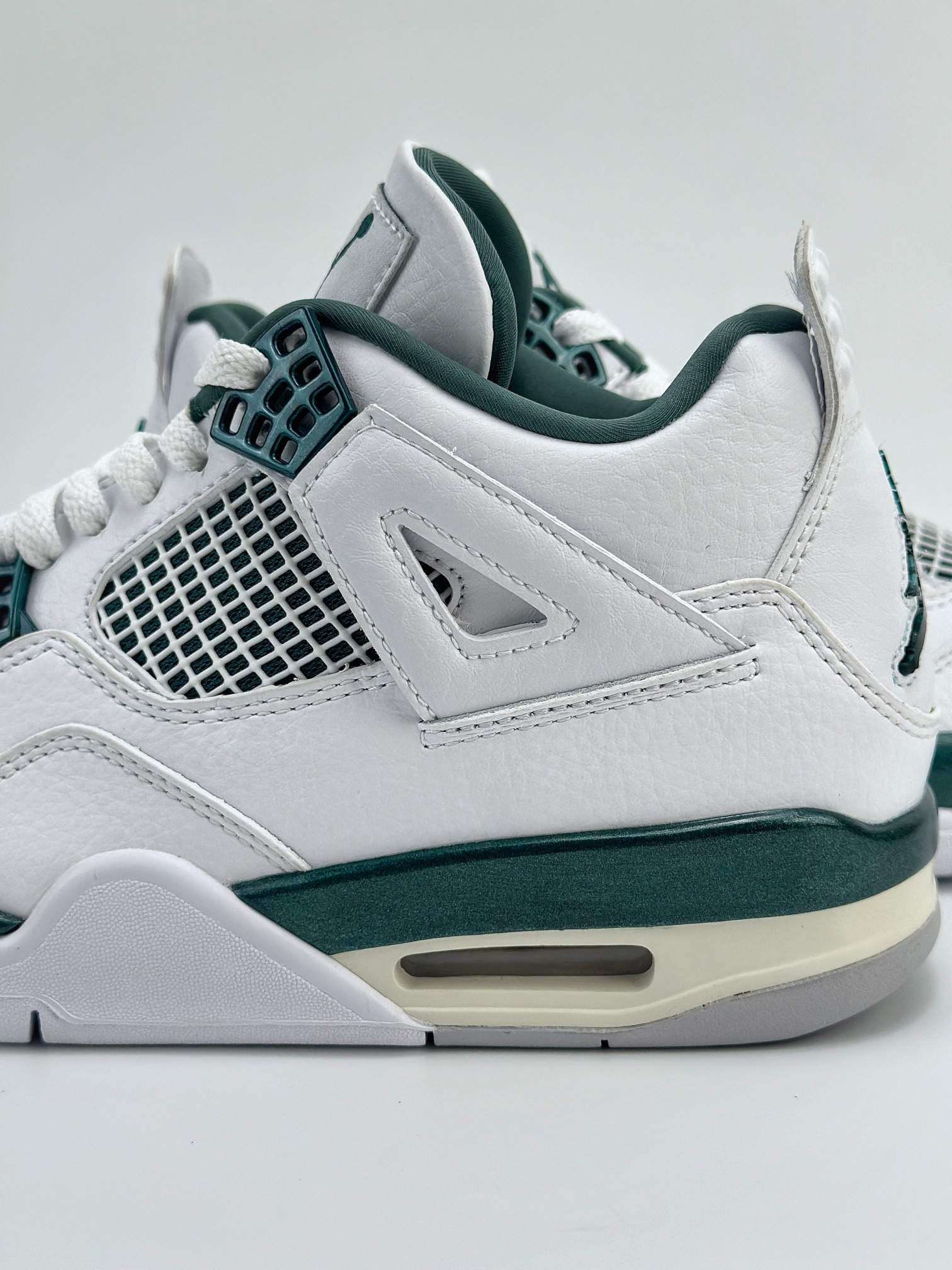 Air Jordan 4 Retro ”Oxidizde Green” 白绿 FQ8138-103