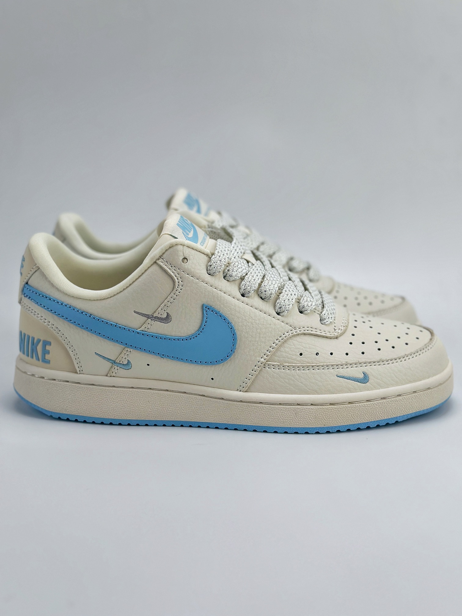 Nike Court Vision Low 白蓝三小钩满天星休闲运动板鞋 FD5188-555