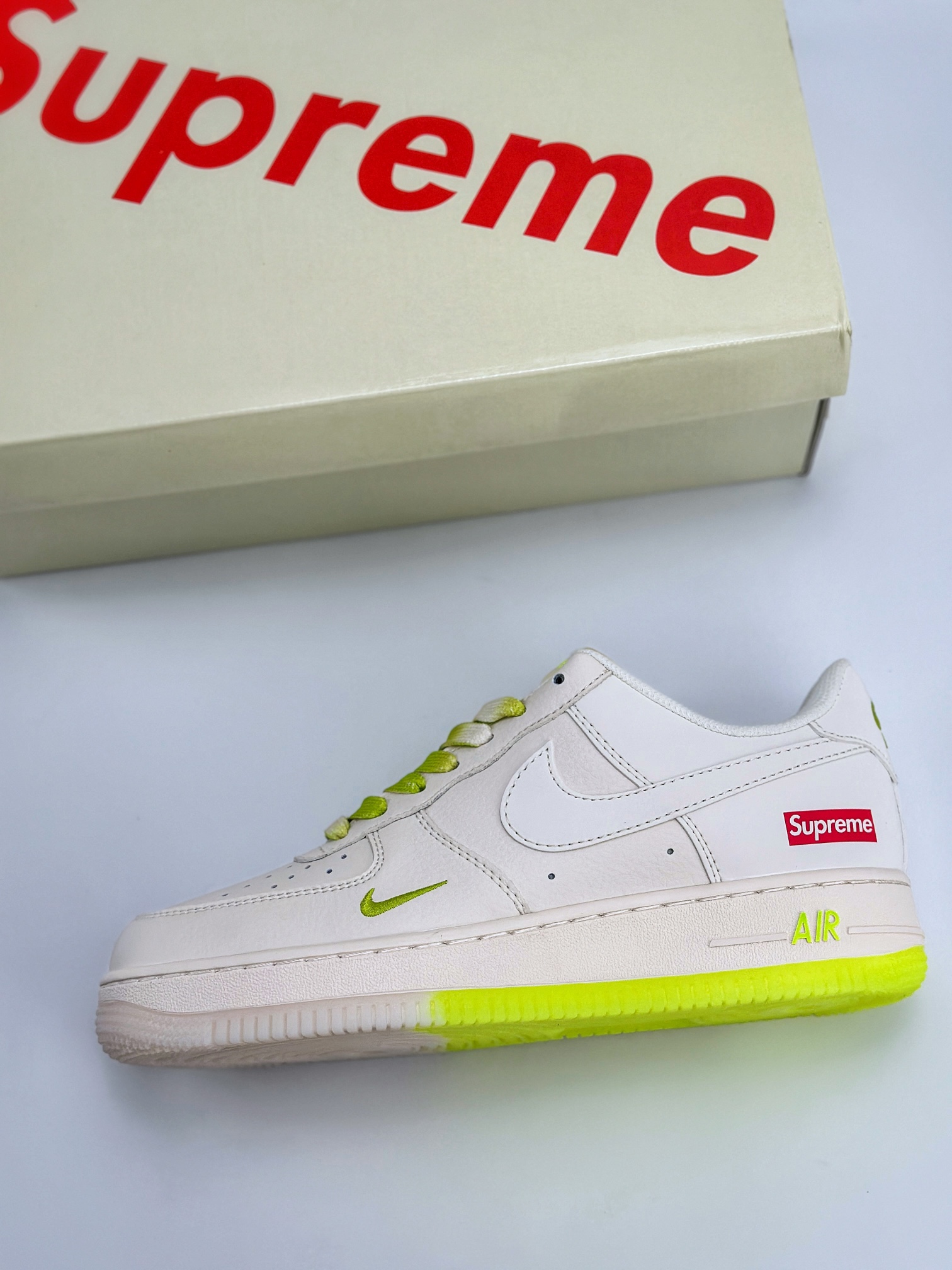 Nike Air Force 1 Low 07 x Supreme 白绿小钩满天星 BB7577-219