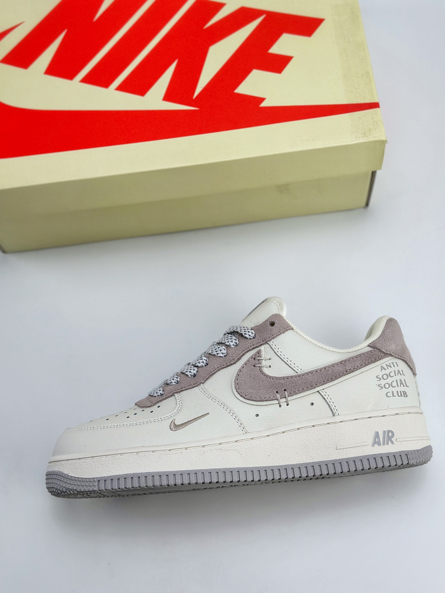 Nike Air Force 1 Low 07 白藕粉翻毛钩满天星 987611