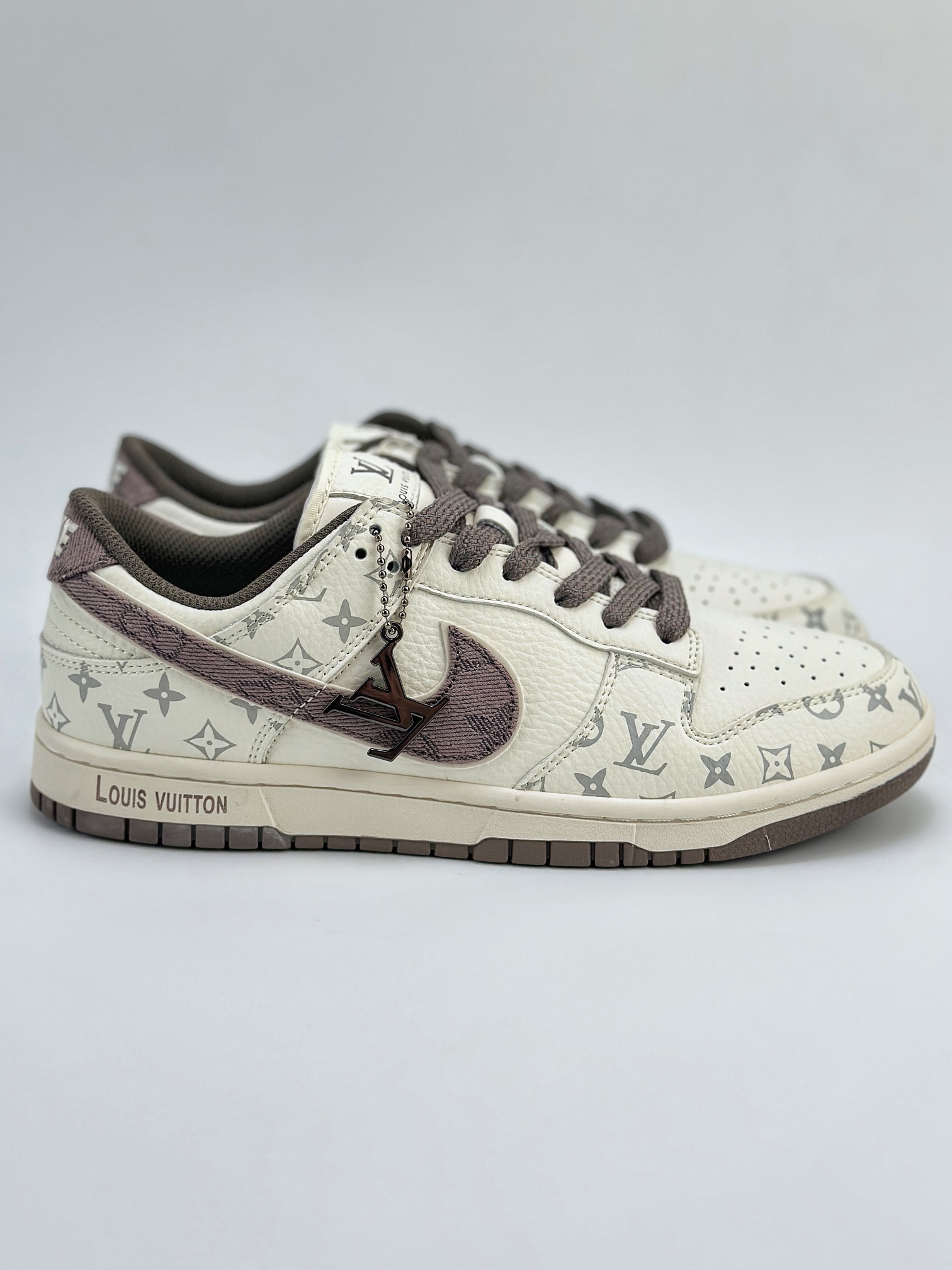 Nike SB Dunk Low x Louis Vuitton 白棕 FC1688-131