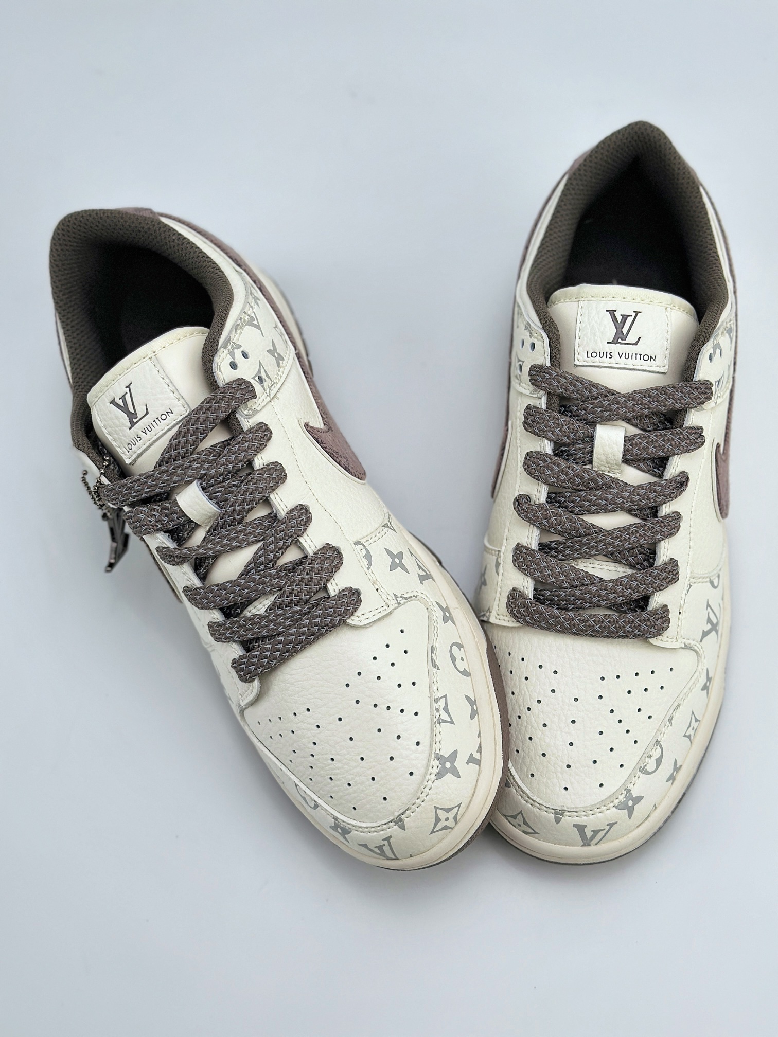 Nike SB Dunk Low x Louis Vuitton 白棕 FC1688-131