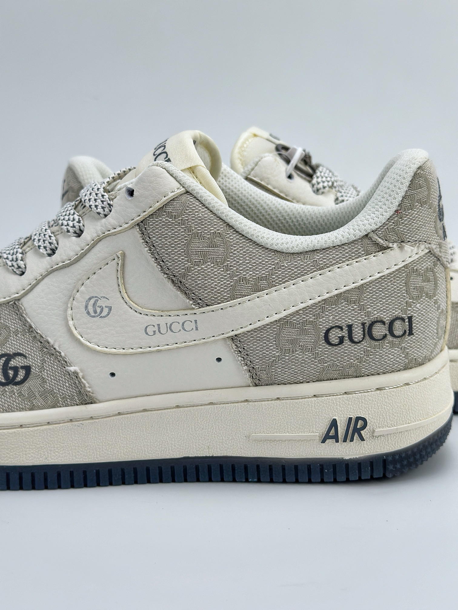 Nike Air Force 1 Low 07 x GUCCI 白灰帆布满天星 BB9577-102