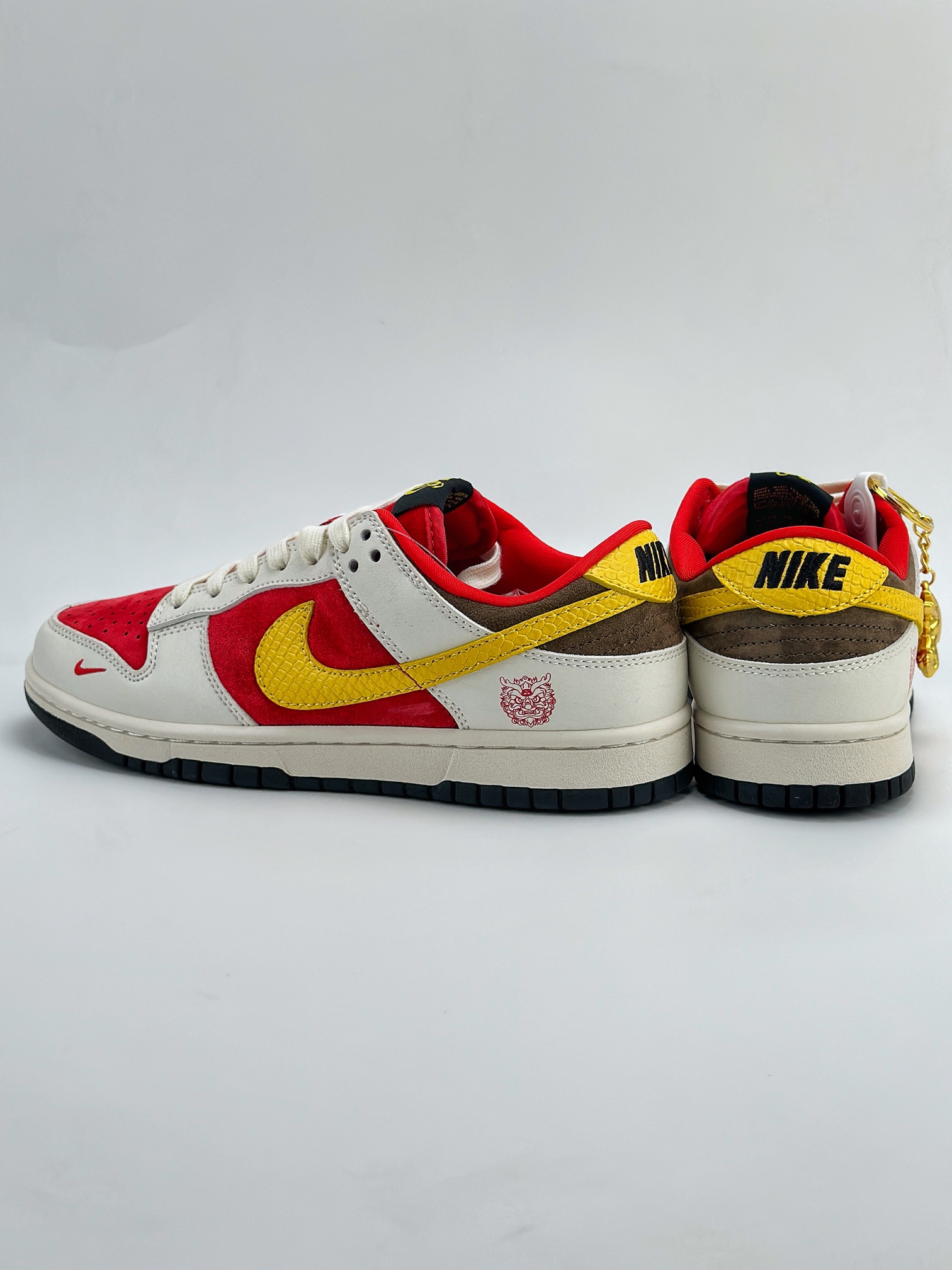 SB Dunk Low 中国风 龍 FC1688-161