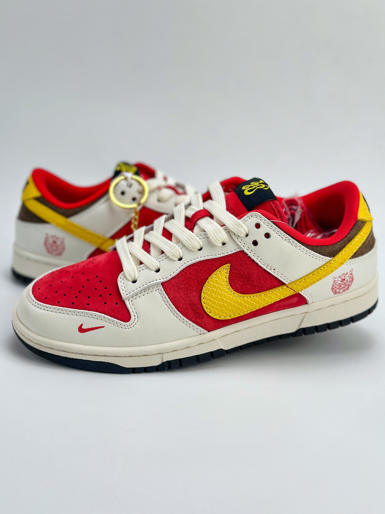 SB Dunk Low 中国风 龍 FC1688-161