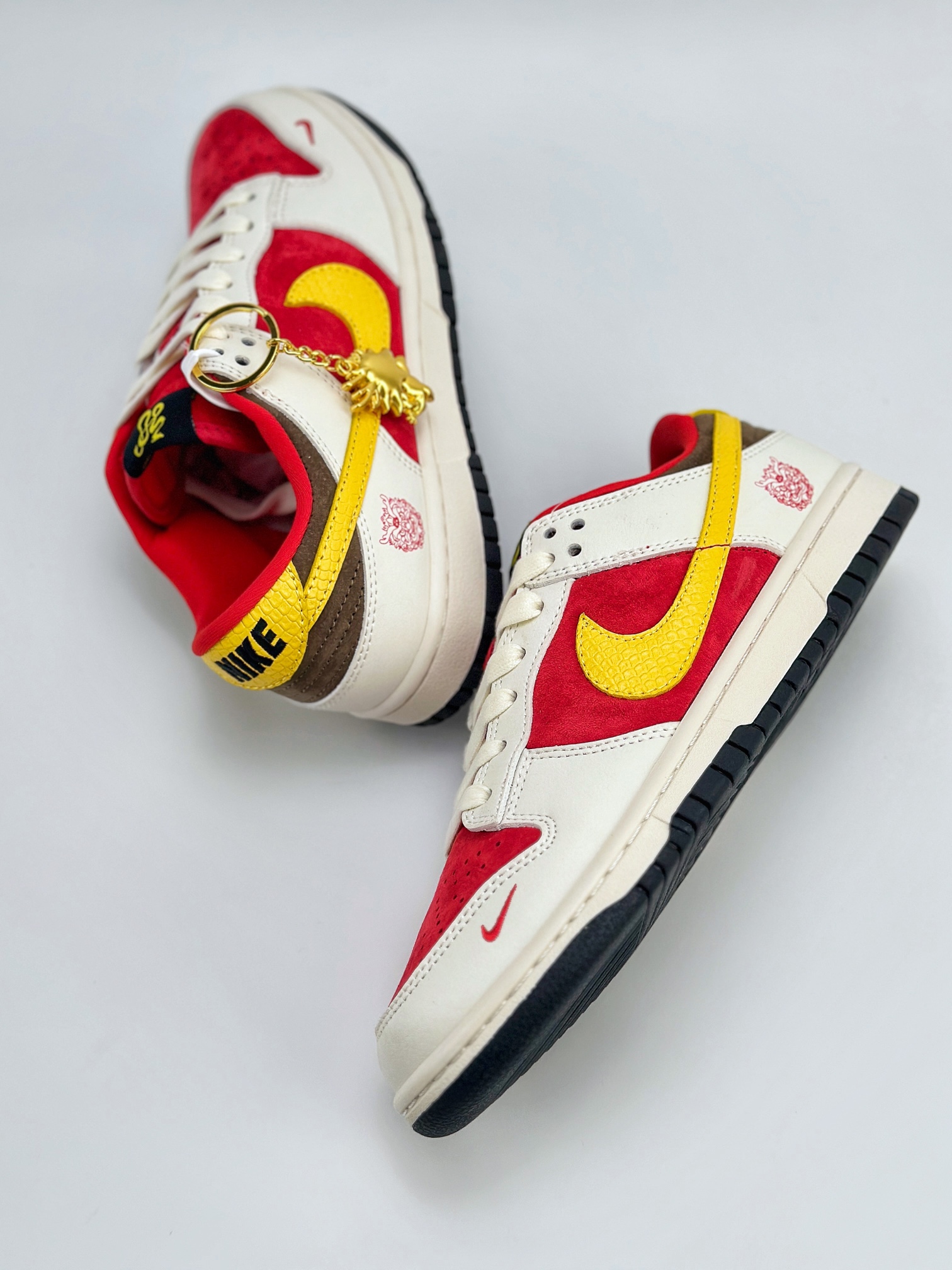 SB Dunk Low 中国风 龍 FC1688-161