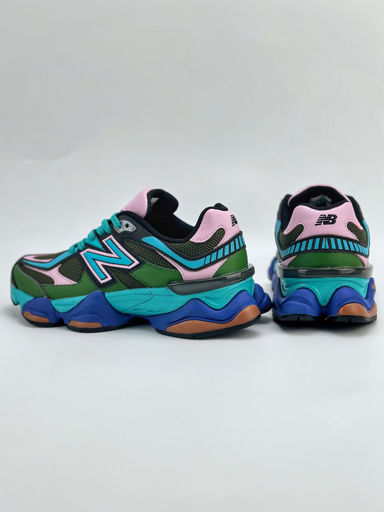 Joe Freshgoods x New Balance 版本 NB9060 联名款 复古休闲运动慢跑鞋 U9060BBG