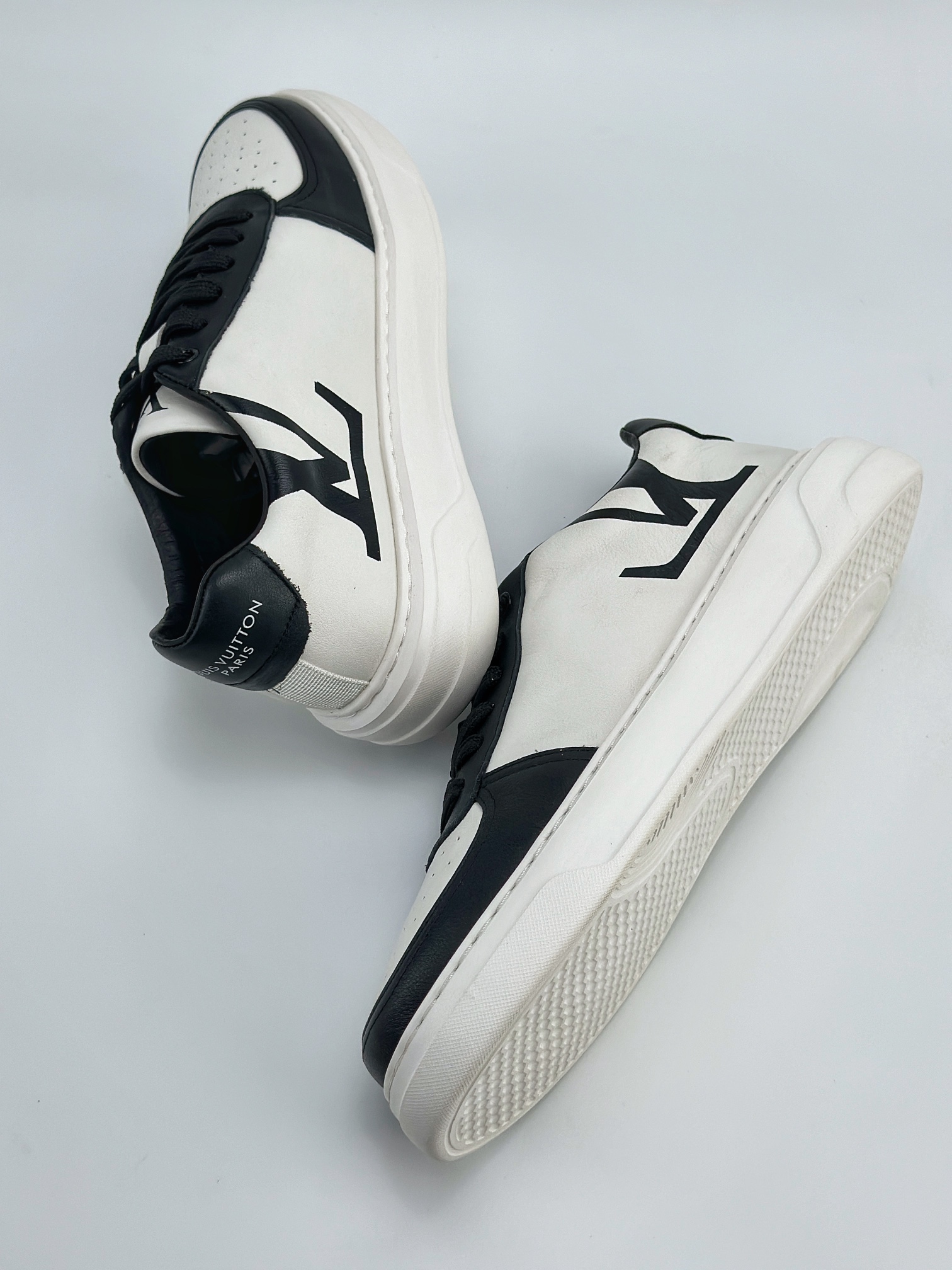 LV路易威登Louis vuitton Trainer Sneaker Low Louis Vuitton LV路易威登板鞋