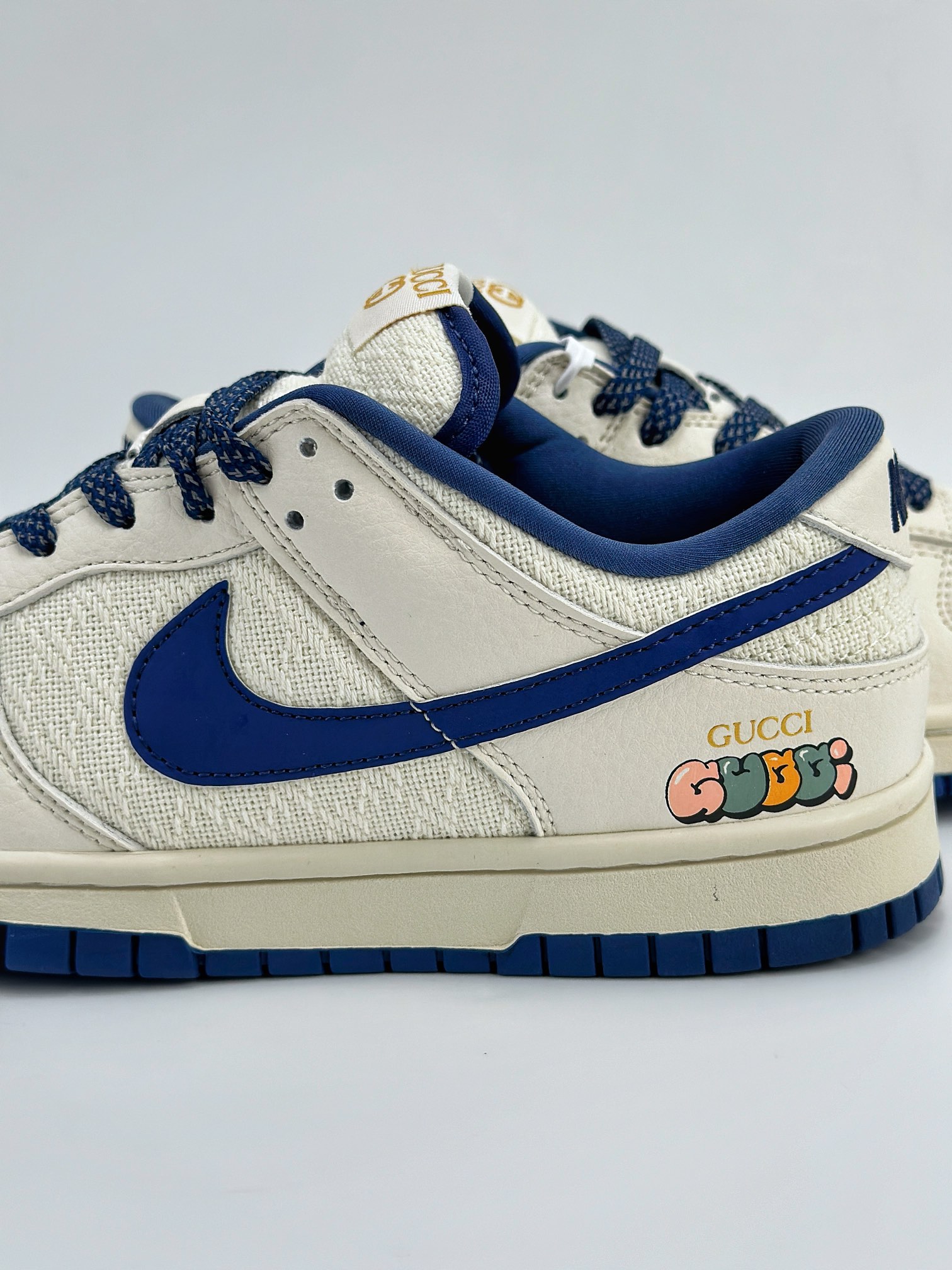 NIKE SB Dunk Low x GUCCI 米白帆布宝蓝小钩满天星 DQ1098-373