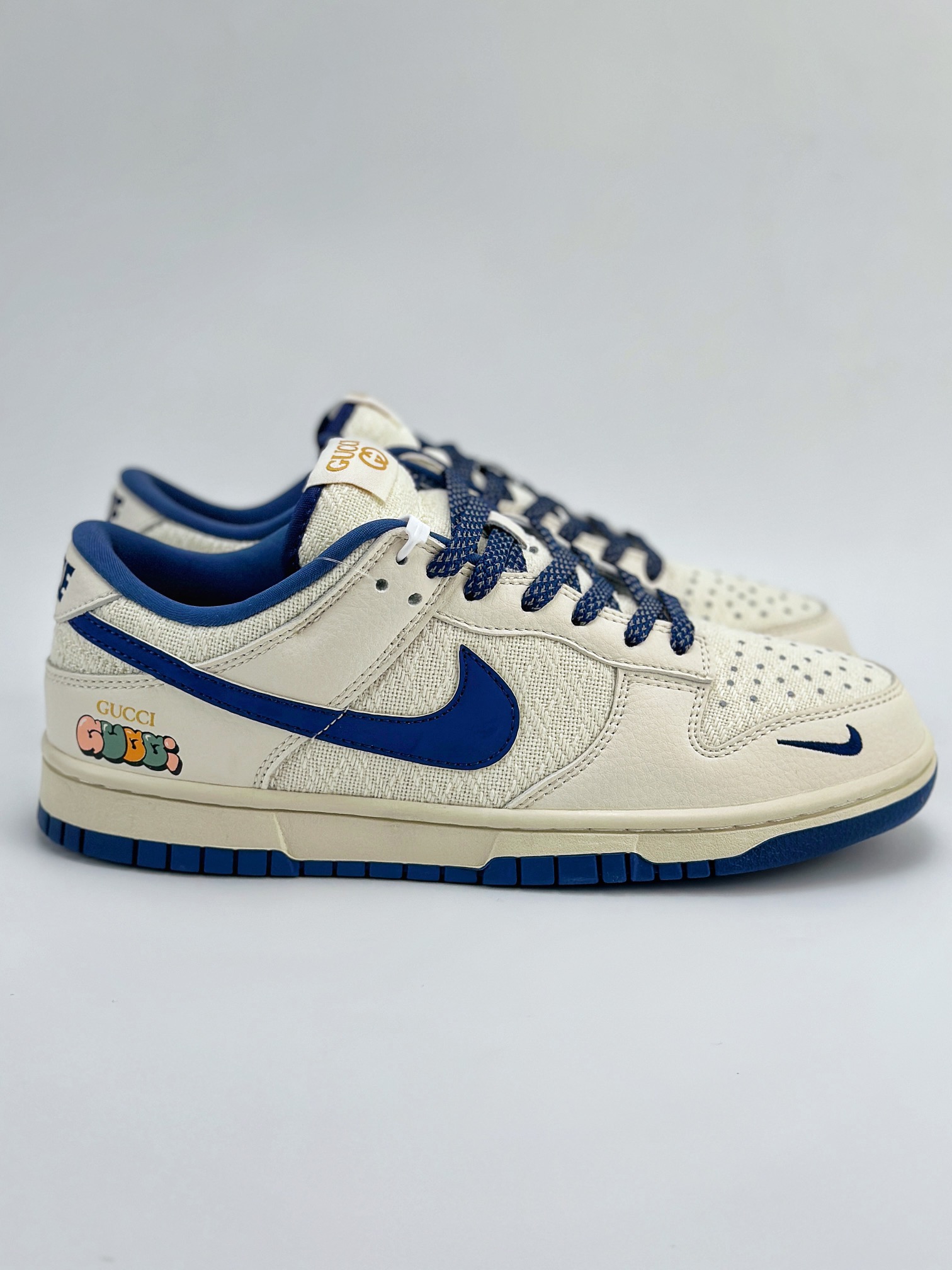 NIKE SB Dunk Low x GUCCI 米白帆布宝蓝小钩满天星 DQ1098-373