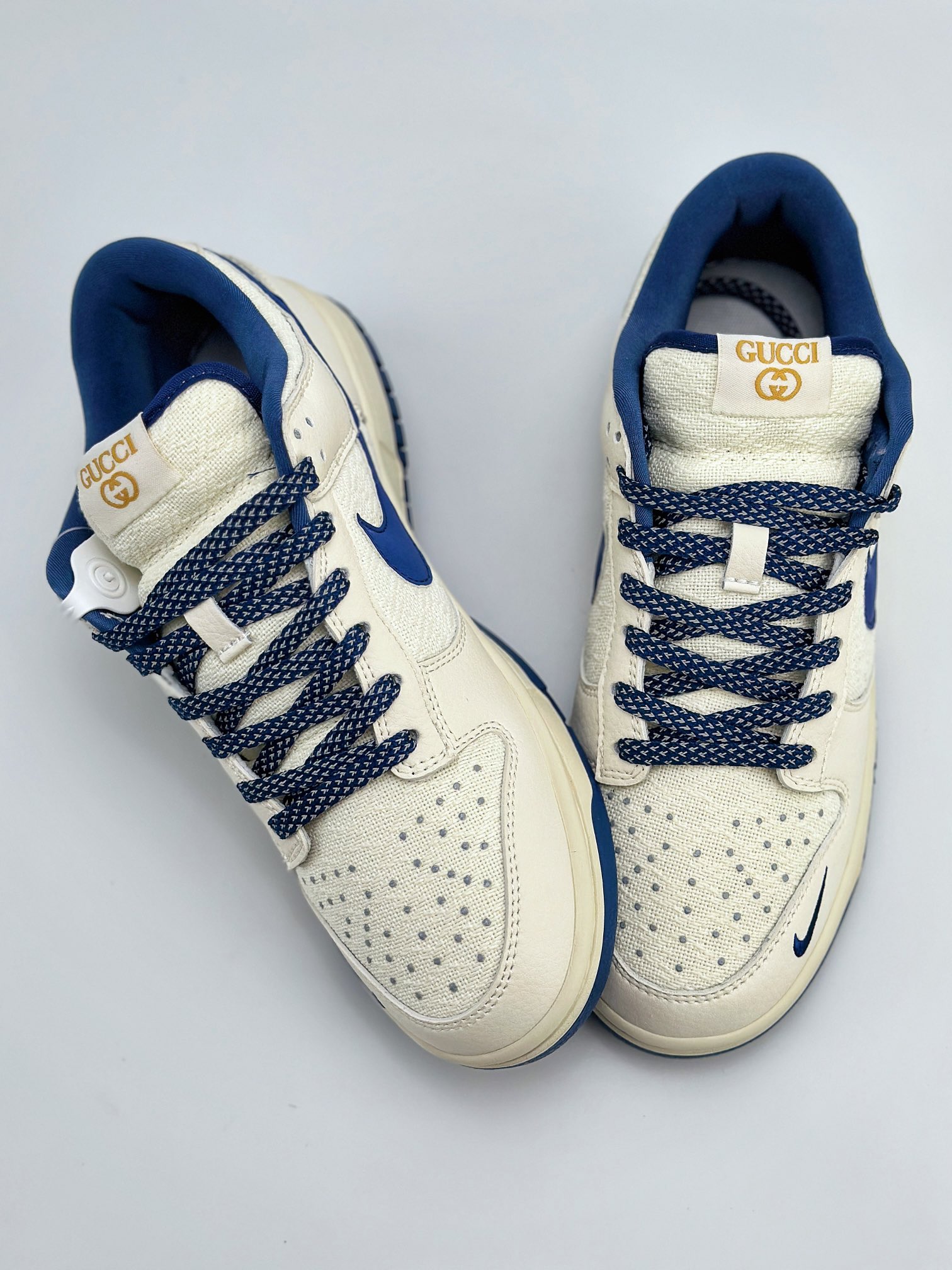 NIKE SB Dunk Low x GUCCI 米白帆布宝蓝小钩满天星 DQ1098-373