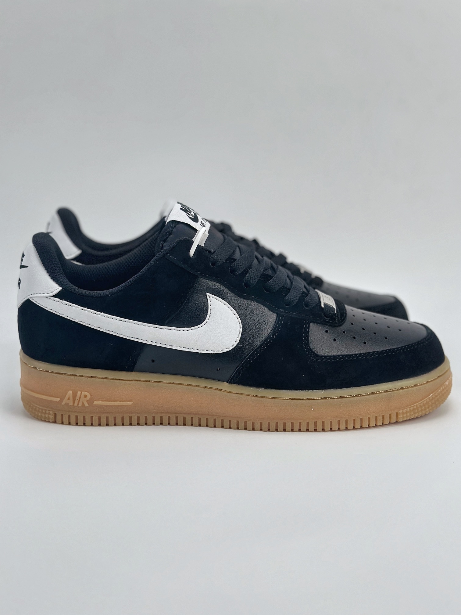 Nike Air Force 1 Low 07 ”Black/White/Gum” 黑白生胶 FQ8714-004