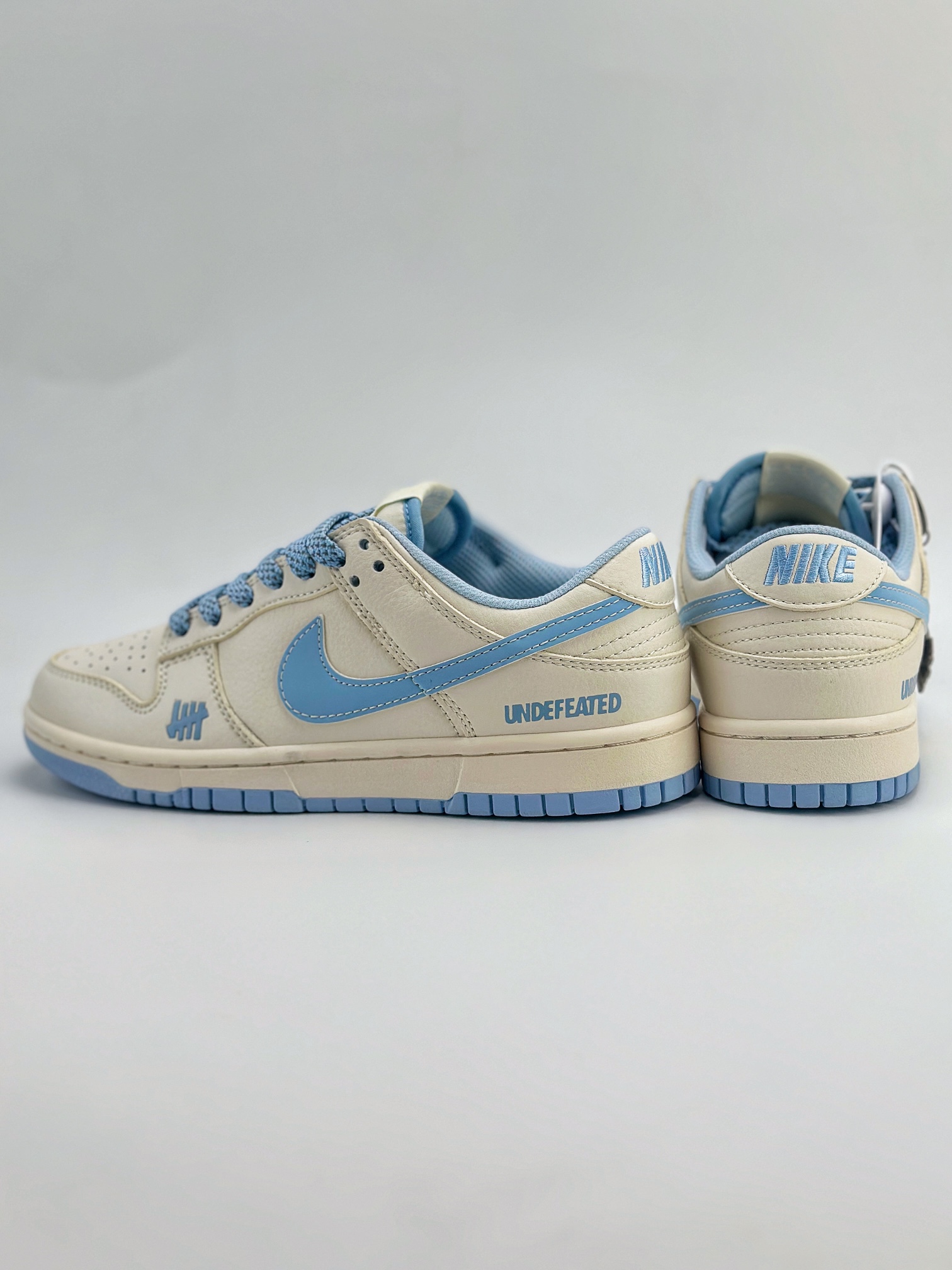 Nike SB Dunk Low x UNDEFEATED 白天蓝小标满天星 BB2699-212