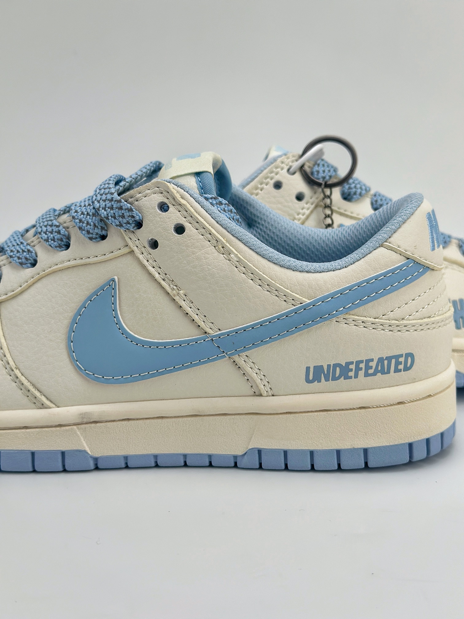 Nike SB Dunk Low x UNDEFEATED 白天蓝小标满天星 BB2699-212