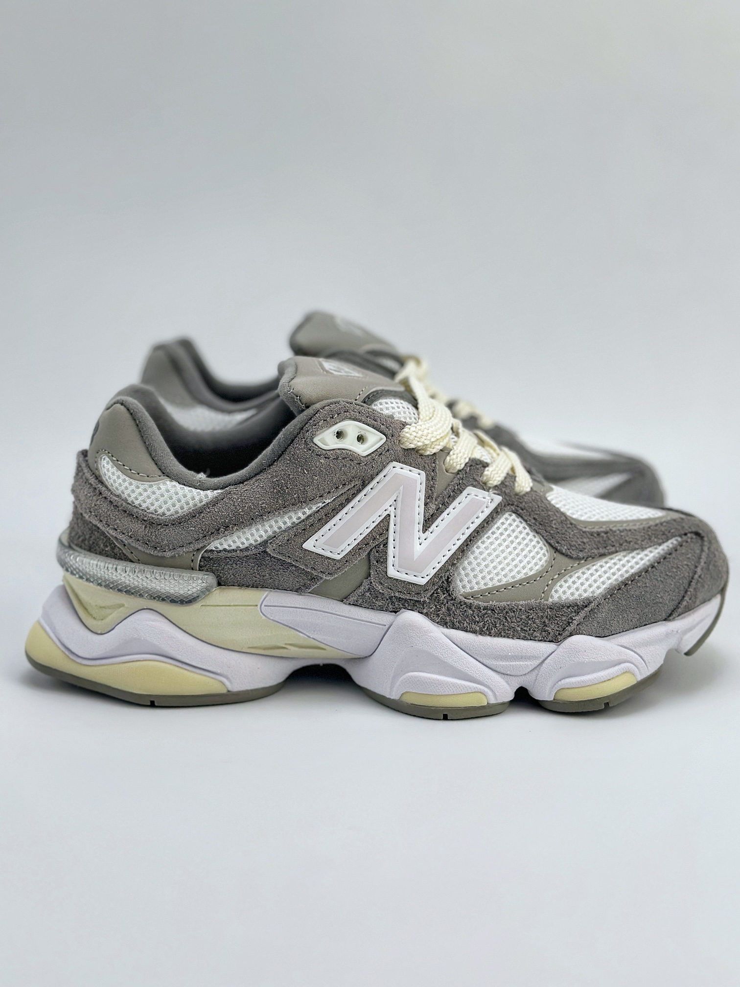 Joe Freshgoods x New Balance 版本 NB9060 联名款 复古休闲运动慢跑鞋 U9060YGA