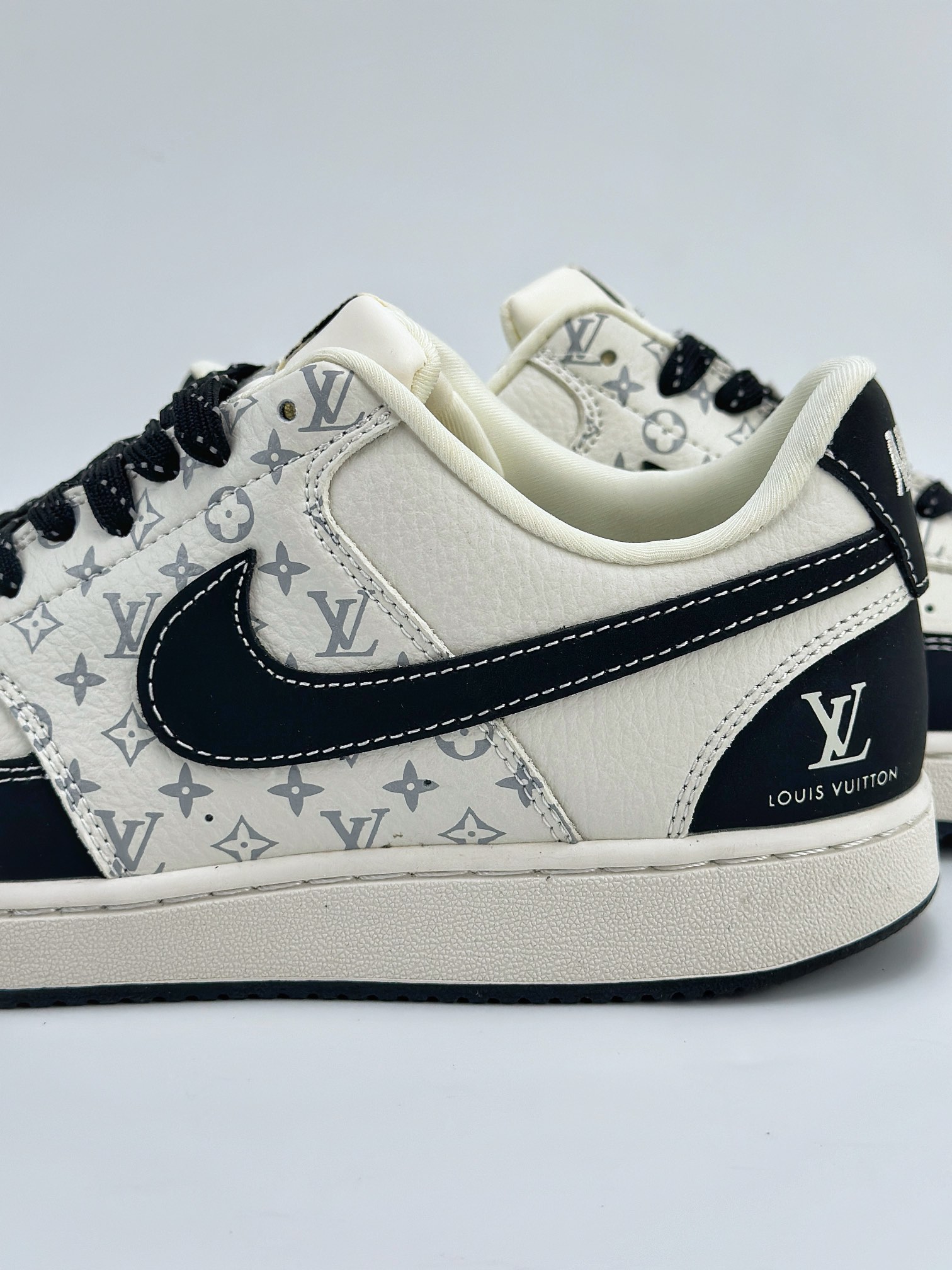 Nike Court Vision Low x Louis Vuitton 白黑 休闲运动板鞋 FD5188-666