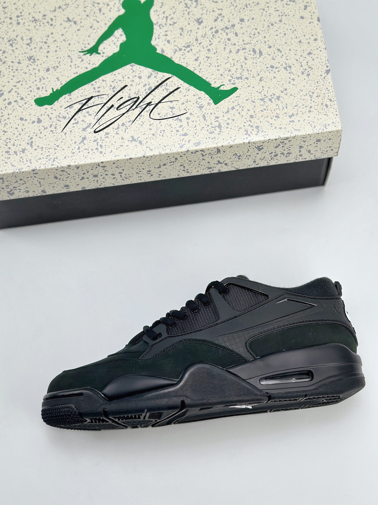 Nike Air Jordan 4 Retro RM 乔丹四代 ”Black Cat” 黑色 FQ7939-004