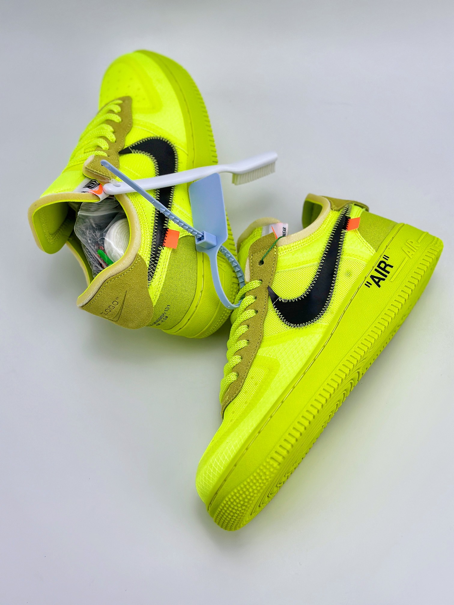 Nike Air Force 1 Low 07 x OFF-WHITE Part 2Volt THE THE 荧光绿 AO4606-700